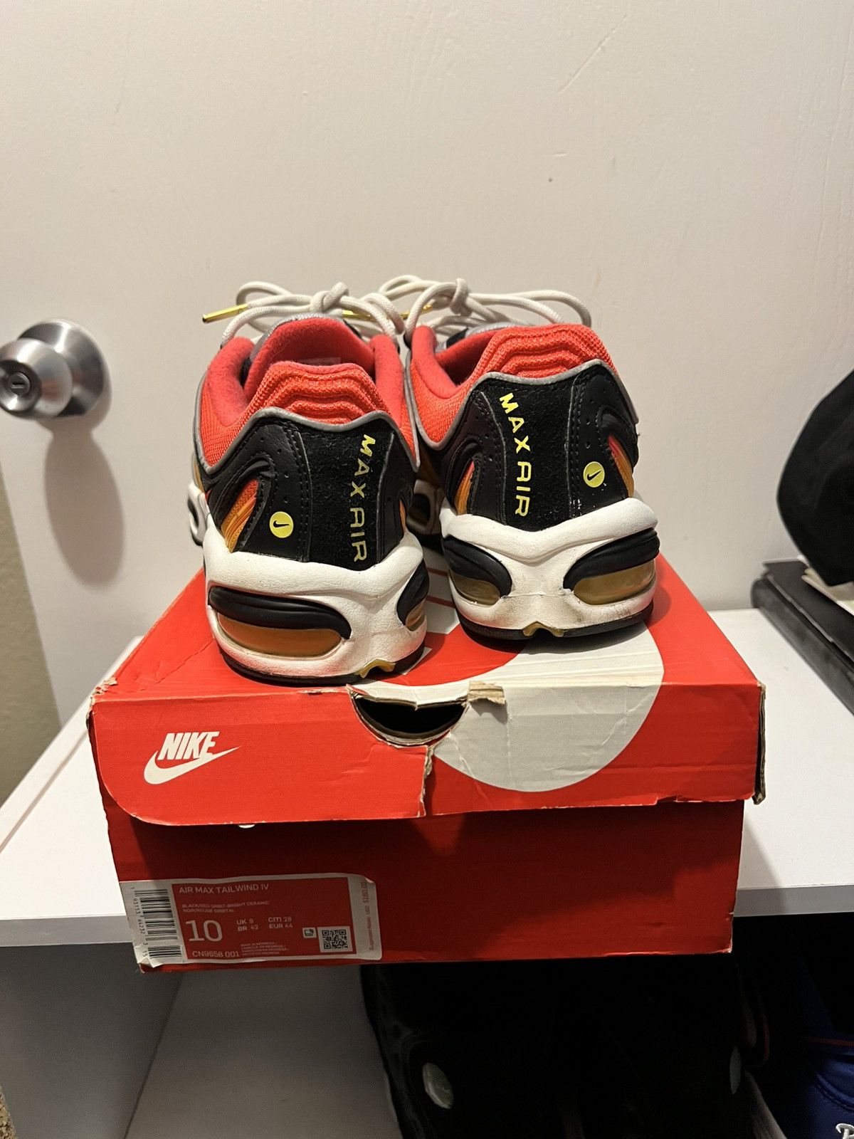 Nike Nike Tailwind IV Size US 10 / EU 43 - 4 Thumbnail