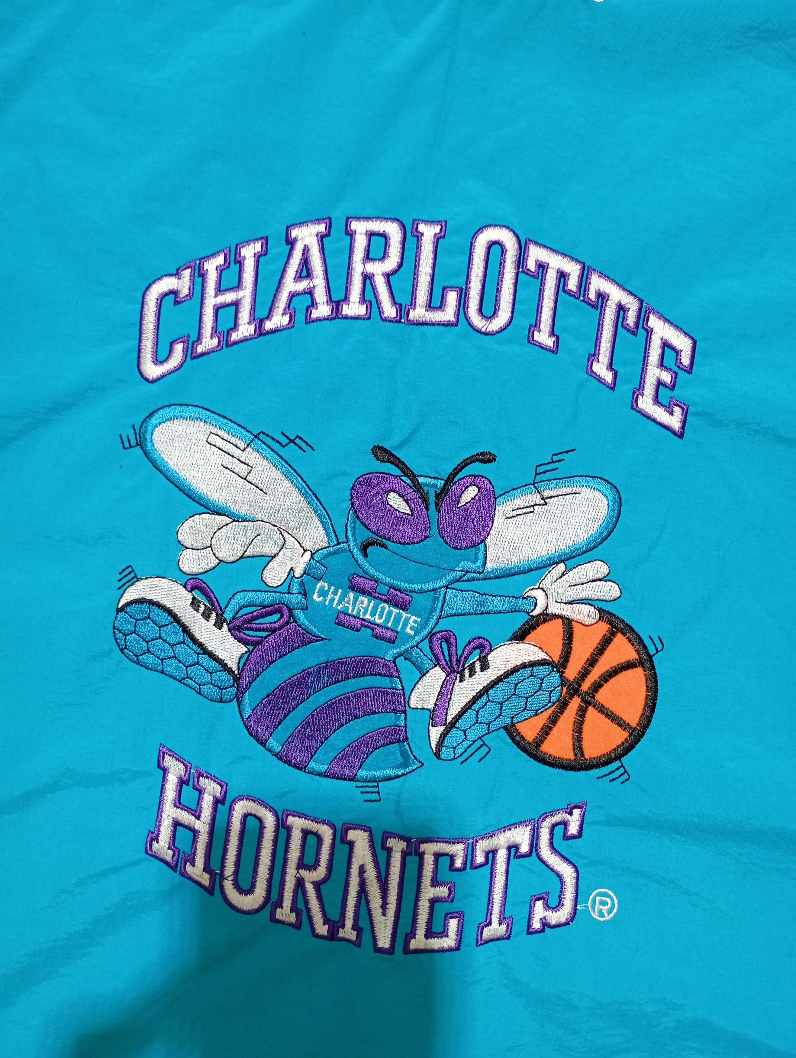 Starter Starter Jacket Charlotte Hornets NBA Retro Vintage HORNETS Size US M / EU 48-50 / 2 - 4 Thumbnail