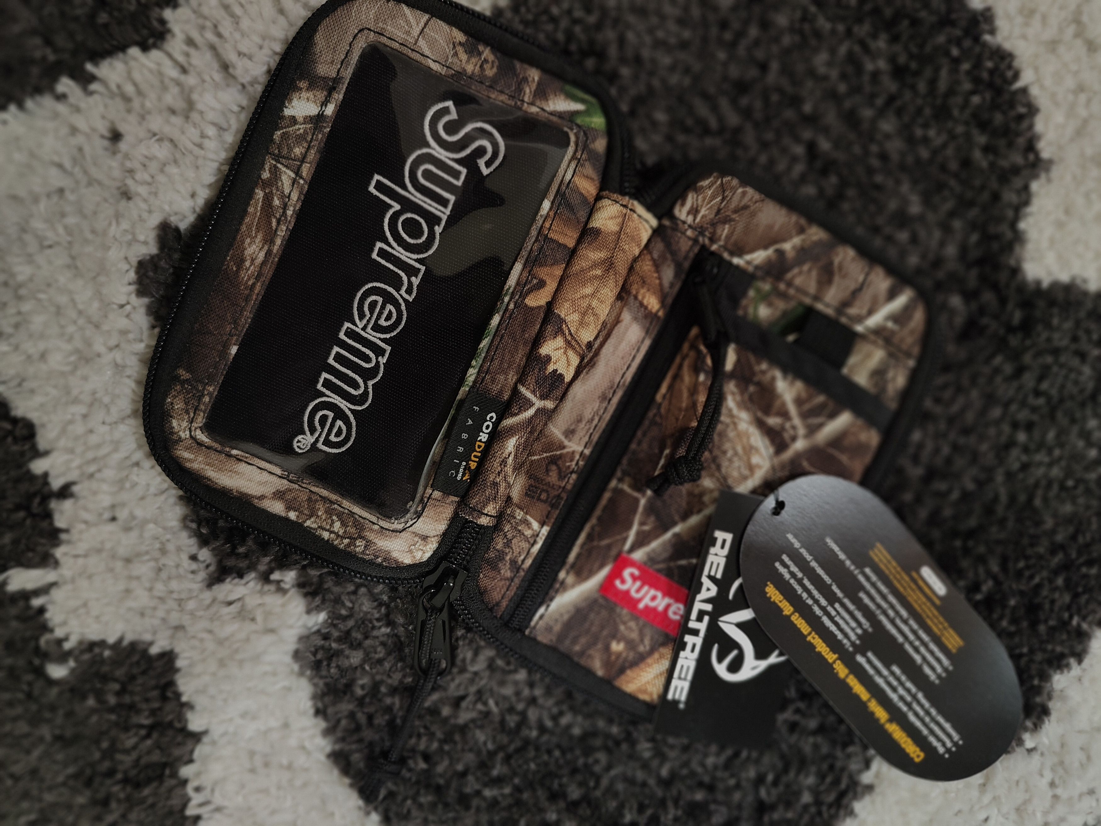 Realtree × Supreme Supreme Realtree Camo Box Logo Zipper