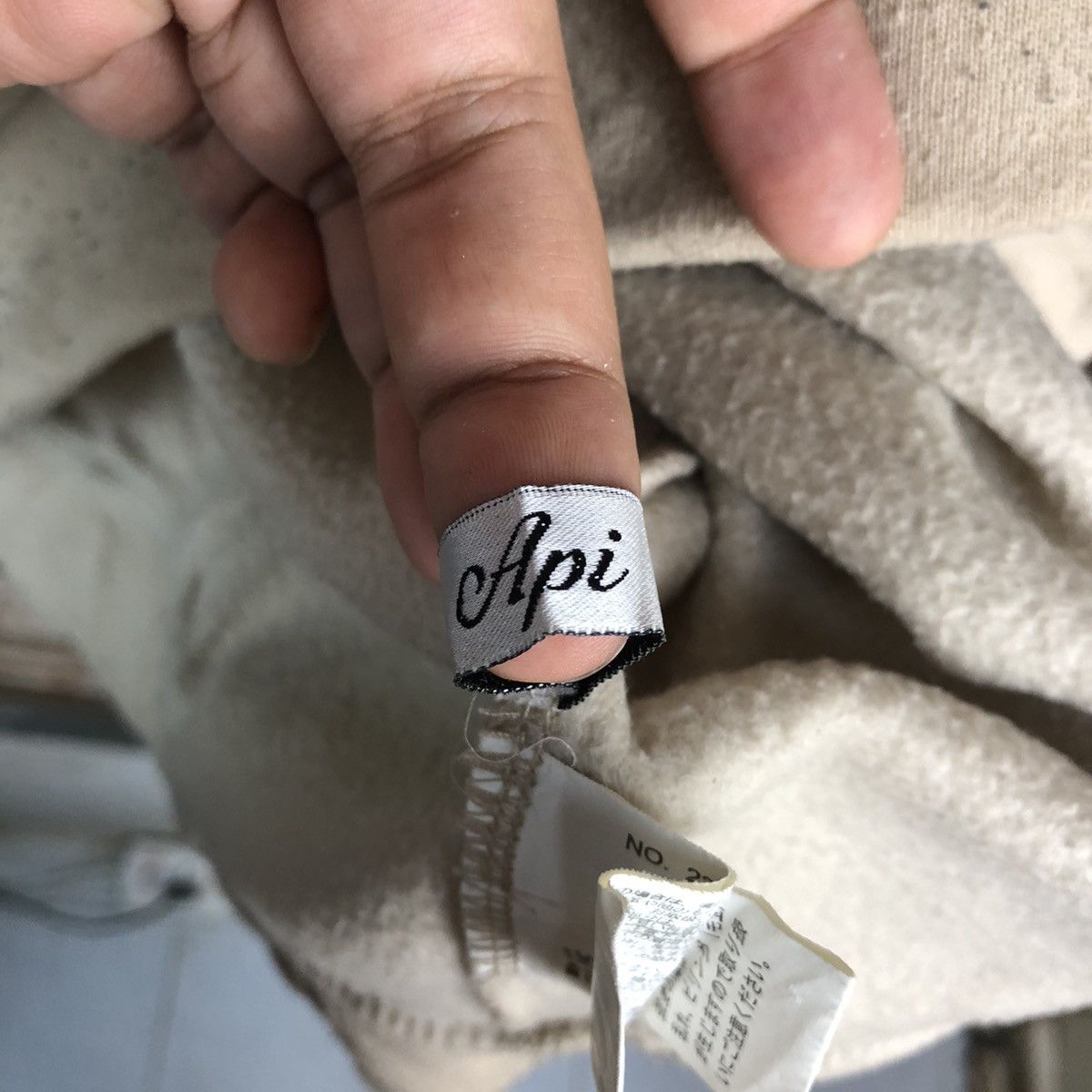 Japanese Brand × Vintage Pom Purin (Api) Brown Sweatshirt #A1920 Size US M / EU 48-50 / 2 - 14 Thumbnail