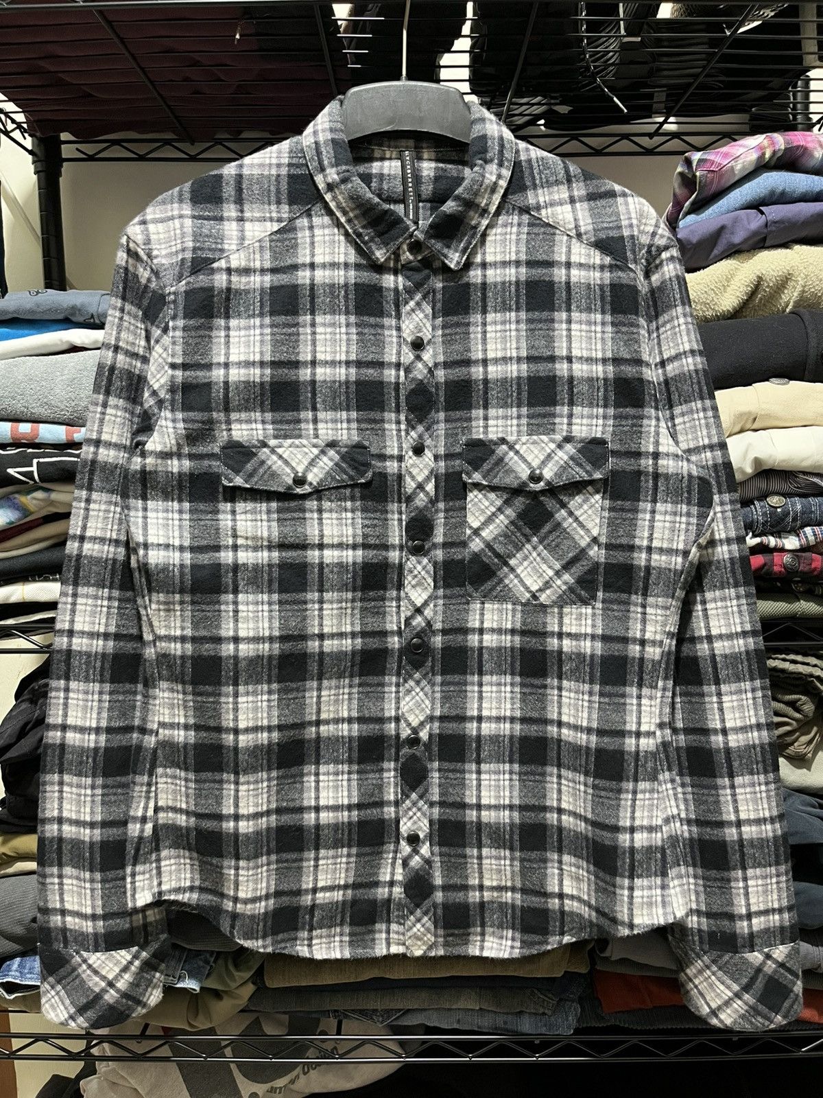 Neil Barrett Neil Barrett Wool Shirt Size XS / US 0-2 / IT 36-38 - 1 Thumbnail
