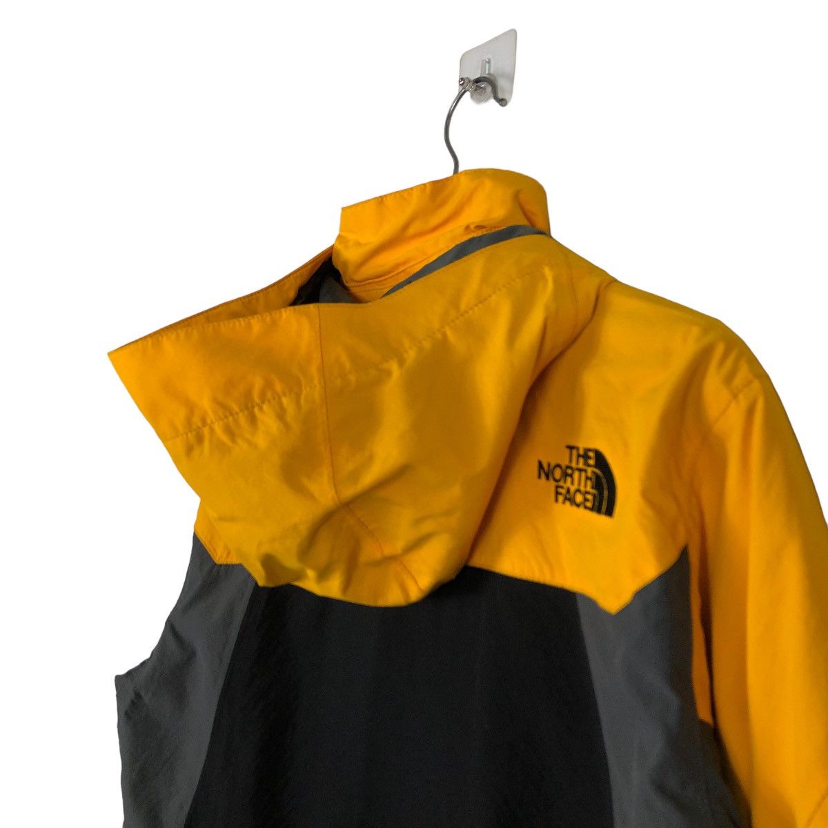 The North Face 🔥Goretex The North Face Windbreaker Jacket Waterproof Size US XS / EU 42 / 0 - 9 Thumbnail