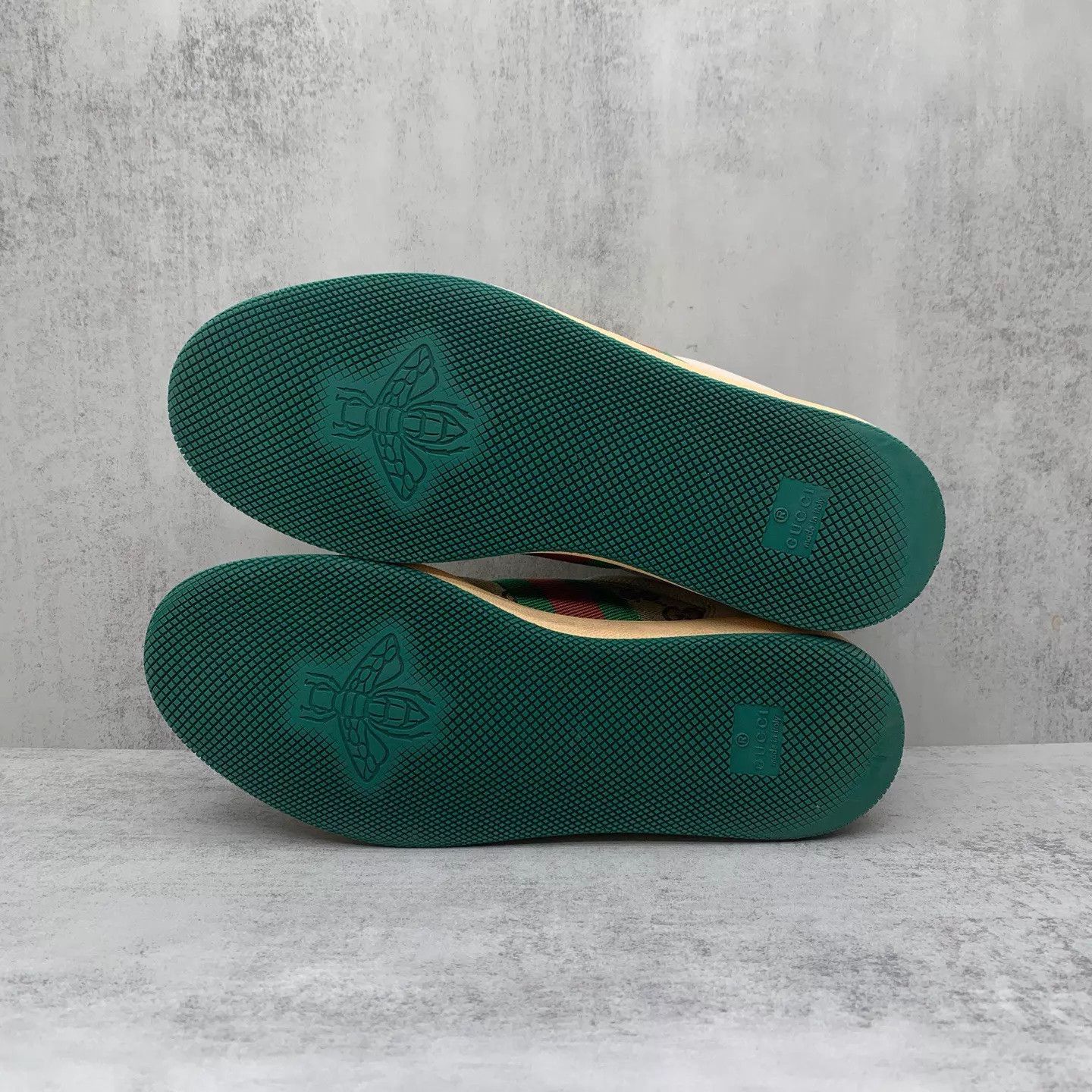 Gucci Gucci distressed sneakers green heel 37 EUR 98 new Size US 6.5 / IT 36.5 - 7 Thumbnail