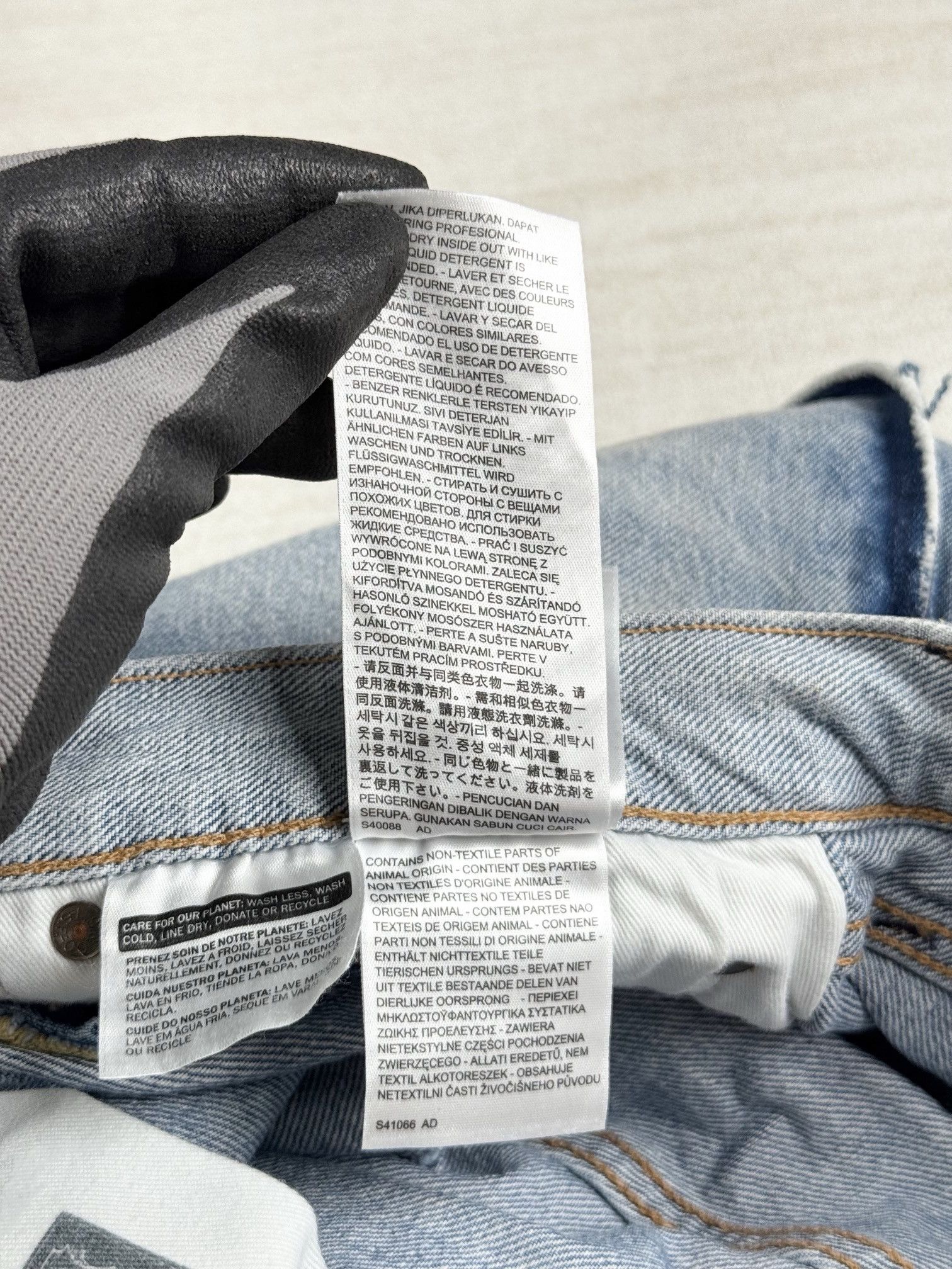 Levi's Levis 501 distressed jean Size US 36 / EU 52 - 15 Thumbnail