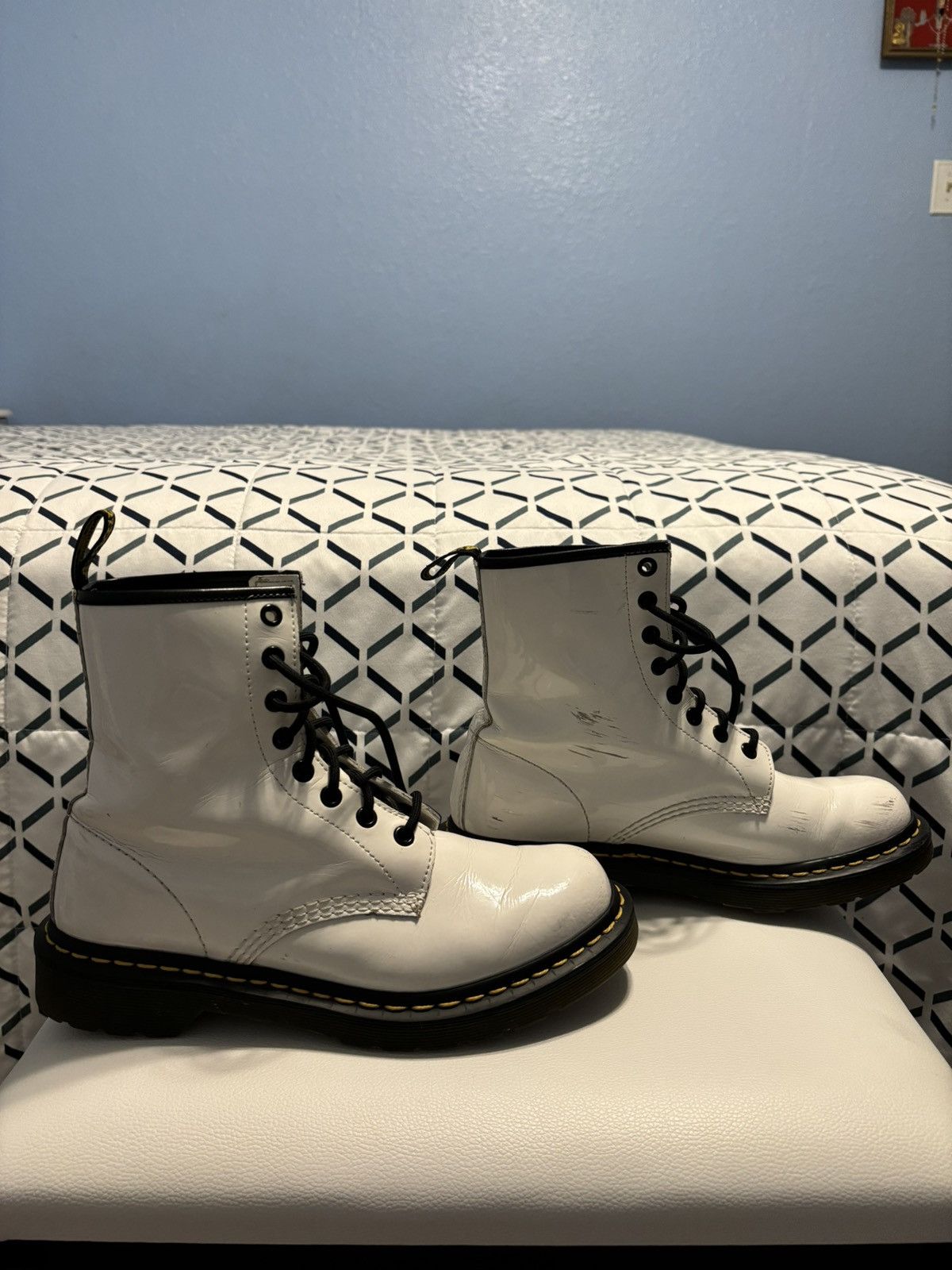 Dr. Martens Dr. Martens White Leather Zavala Lace Up Boots Size US 8 / IT 38 - 2 Thumbnail