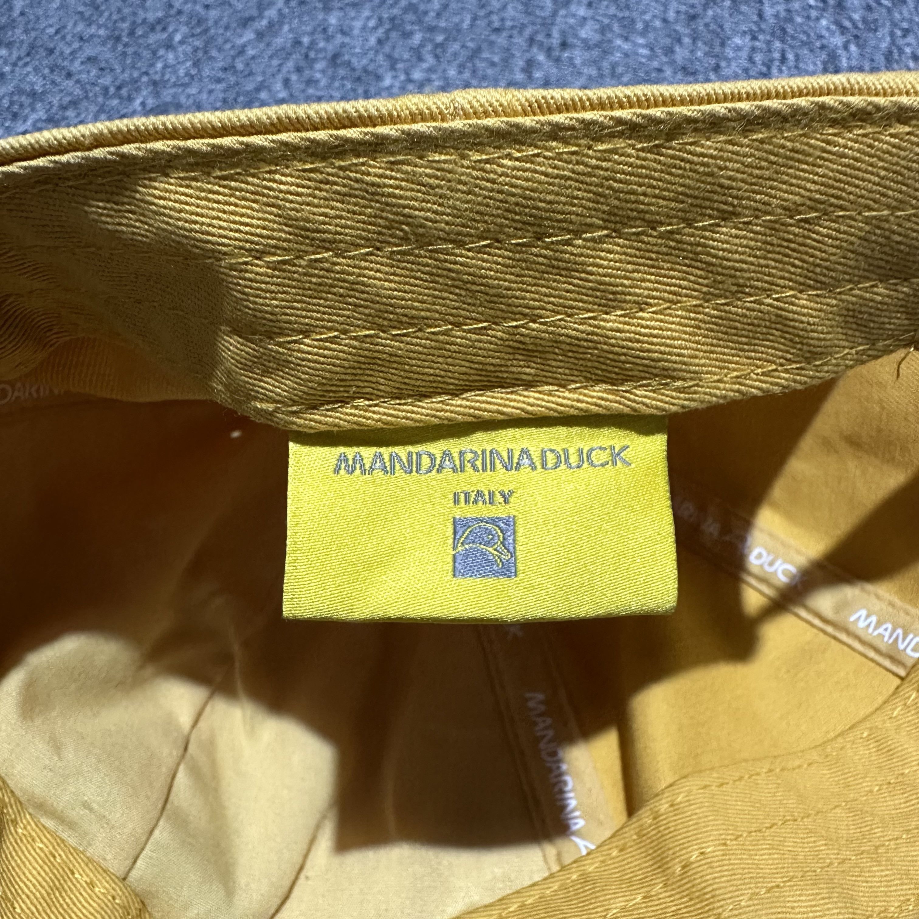 Mandarina Duck Mandarina Duck hats Size ONE SIZE - 7 Thumbnail