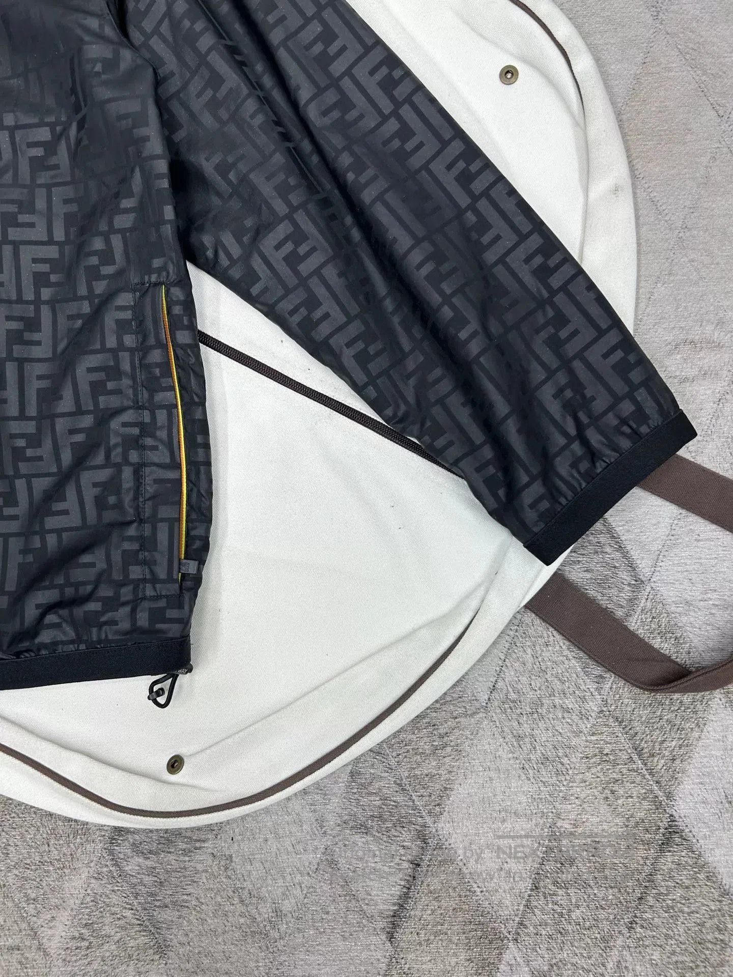 Fendi Fendi Reversible FF Logo Jacket. Size US S / EU 44-46 / 1 - 7 Thumbnail