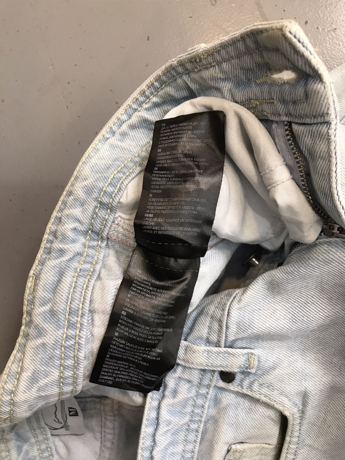 Karl Kani × Vintage Vintage Karl Kani carpenter dusty denim Size US 35 - 9 Thumbnail