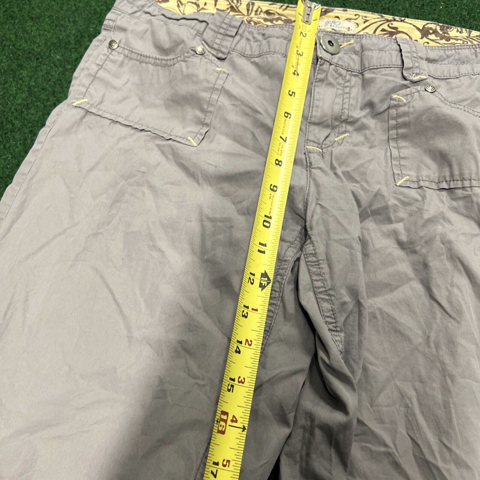 Vintage So Wear It Declare It Size 11 capri Grey Summer Outdoors Walking Size ONE SIZE - 7 Thumbnail