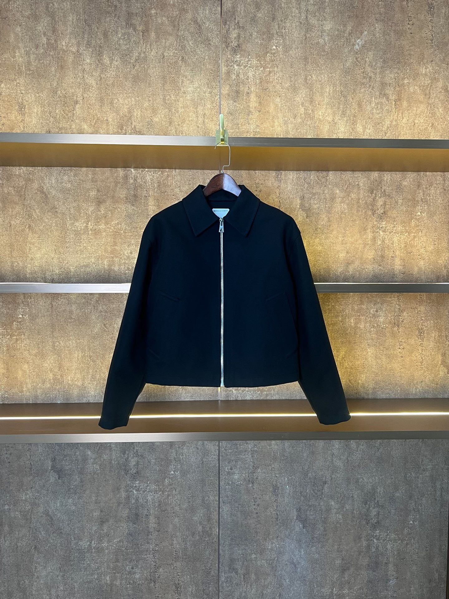 Bottega Veneta Bottega Veneta Boxy Zip Jacket Size US S / EU 44-46 / 1 - 1 Thumbnail