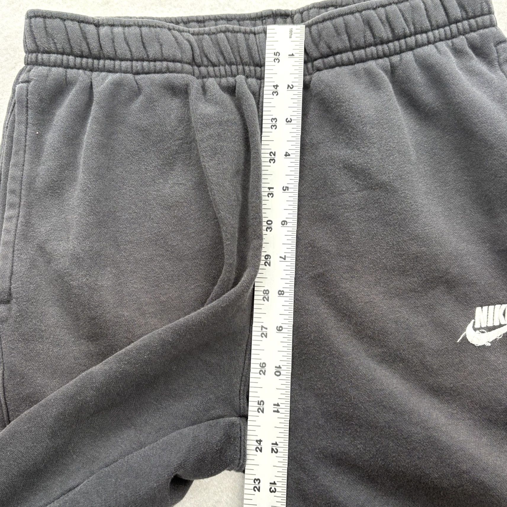 Nike Nike Club Fleece Pants Mens Small Black Joggers Sweatpants Athletic Gym Training Size US 29 - 7 Thumbnail