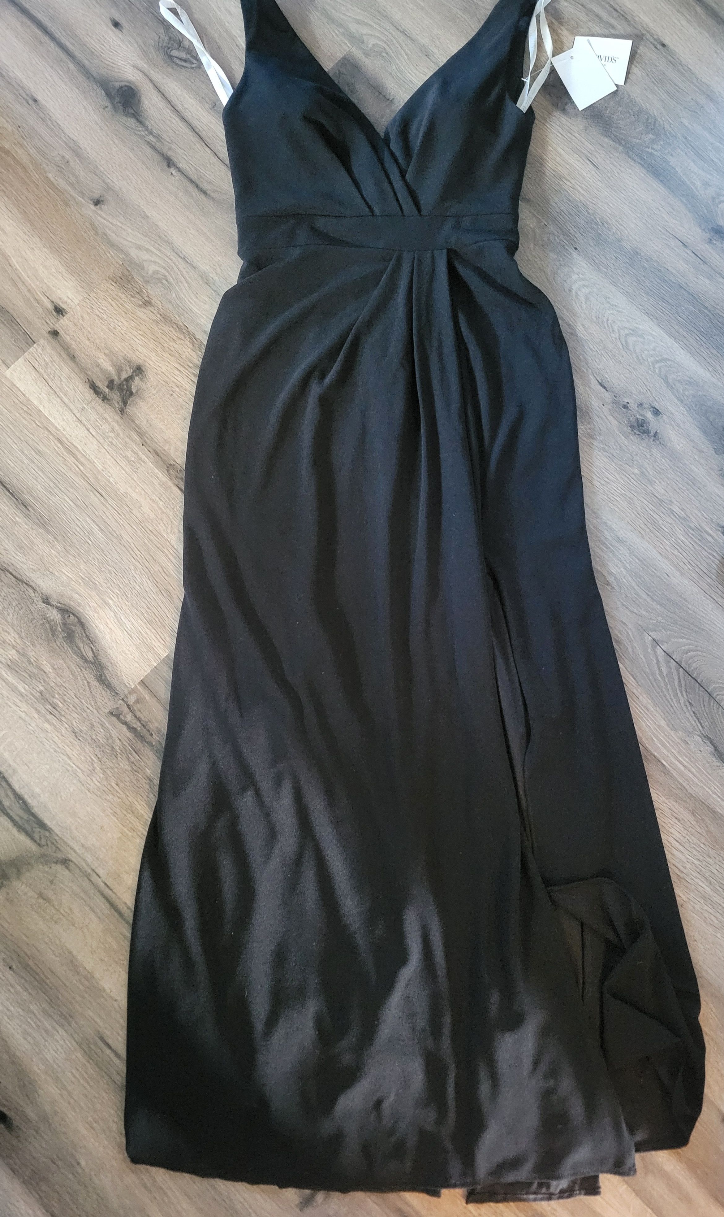 Other DAVIDS BRIDAL BLACK LONG PLEATED TANK FORMAL DRESS SIZE 2 Size XS / US 0-2 / IT 36-38 - 1 Thumbnail