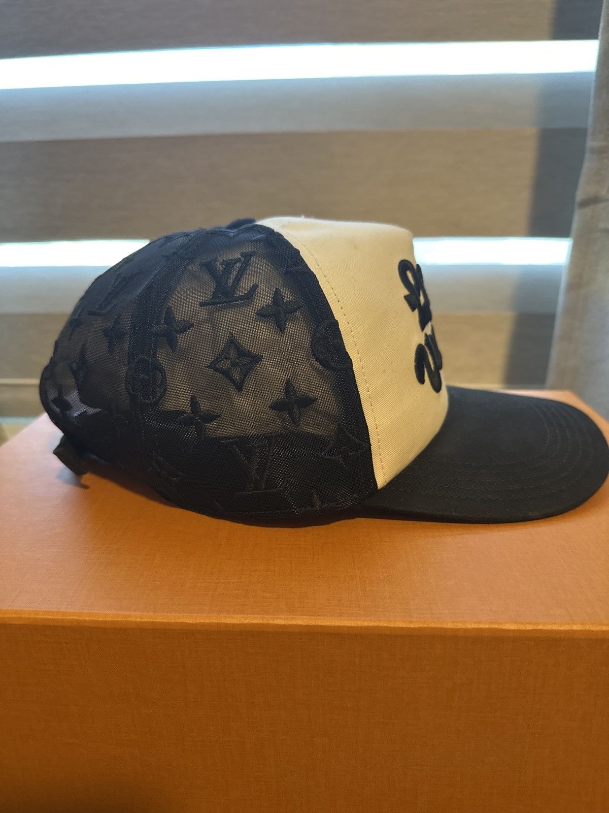 Louis Vuitton Louis Vuitton x Tyler the Creator Mesh Hat Size ONE SIZE - 3 Thumbnail