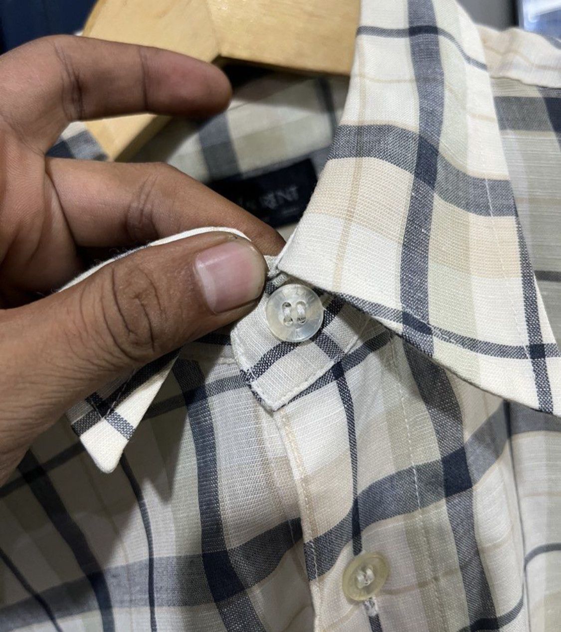 Yves Saint Laurent Vintage Yves Saint Laurent Shirt Short Sleeve Button Up Size US L / EU 52-54 / 3 - 6 Thumbnail