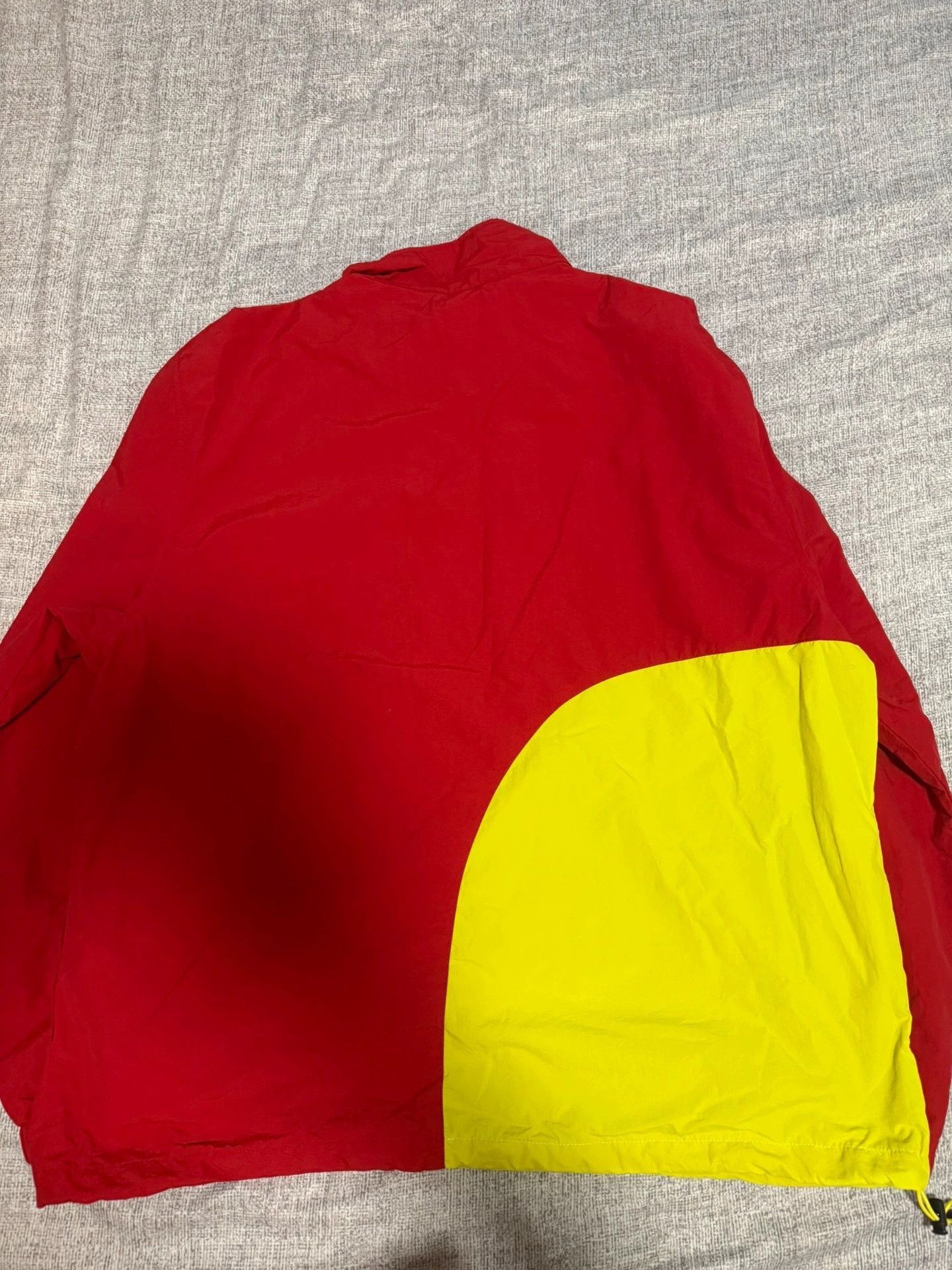 Supreme Red Colorblock Light Jacket XL Size US XL / EU 56 / 4 - 4 Thumbnail
