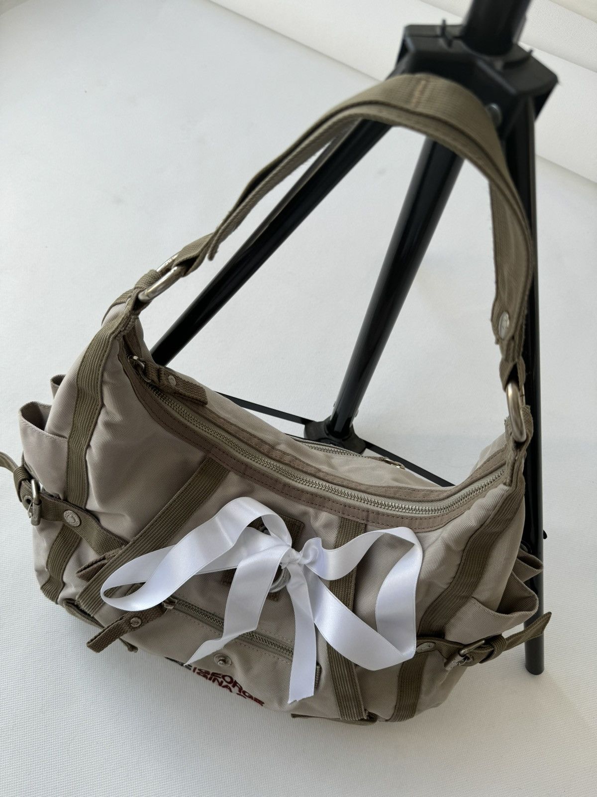 George Gina & Lucy × Japanese Brand Very Rare George Gina & lucy Y2k Alyx Bag Crossbody Handbag Size ONE SIZE - 6 Thumbnail