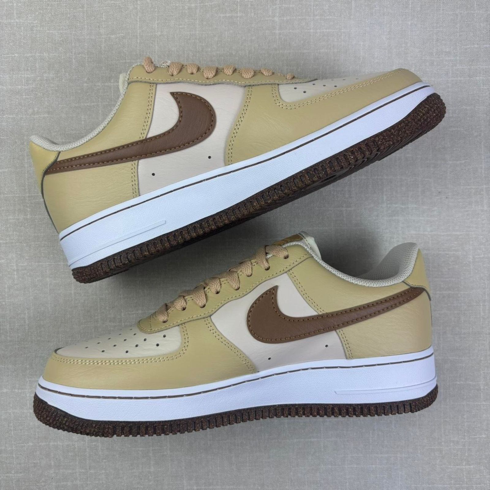 Nike 🍂 2022 Nike Air Force 1 Low “Pearl White Sesame” 9.5M Size US 9.5 / EU 42-43 - 4 Thumbnail