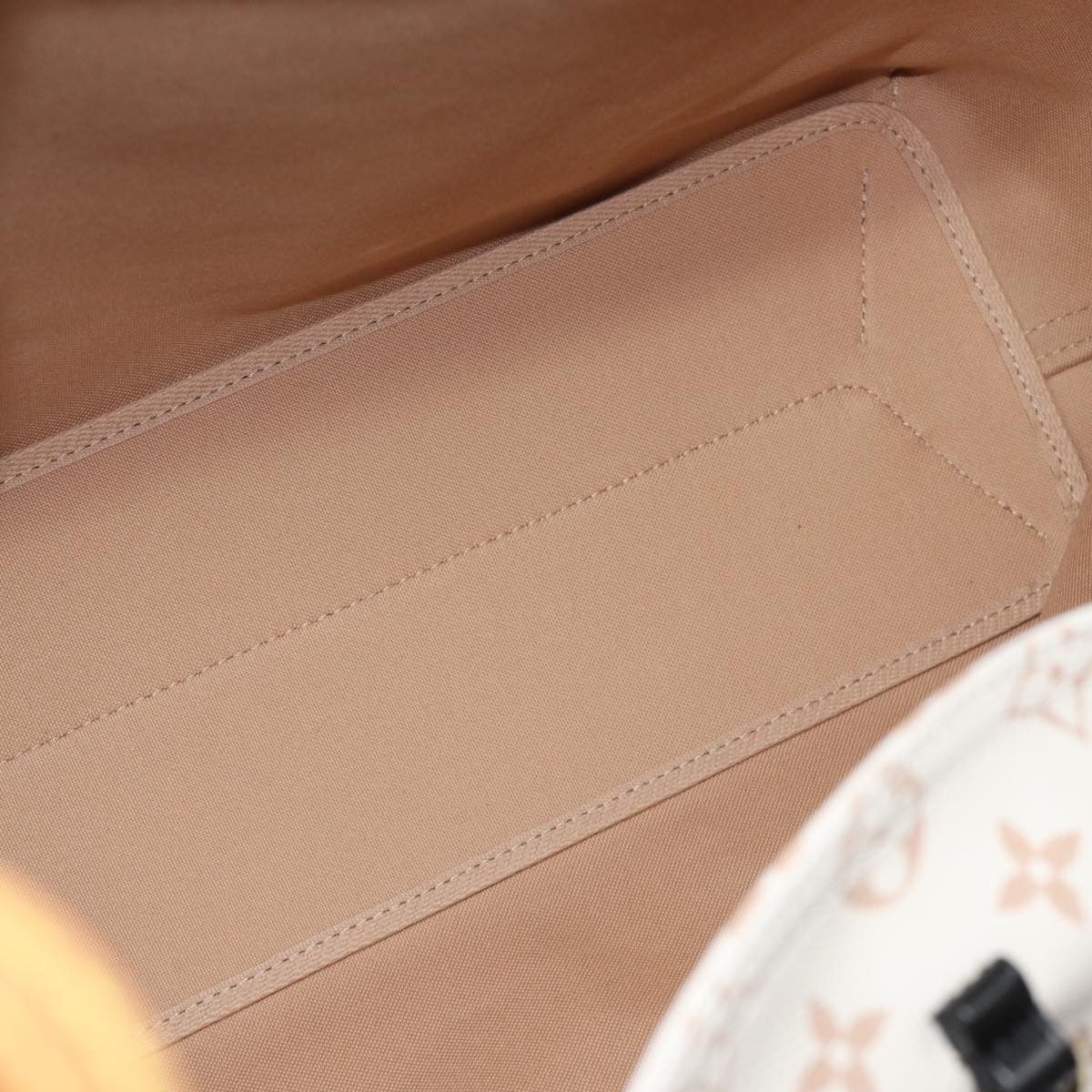 Louis Vuitton LOUIS VUITTON Monogram Dune Atlantis GM Tote Bag White Size ONE SIZE - 11 Thumbnail