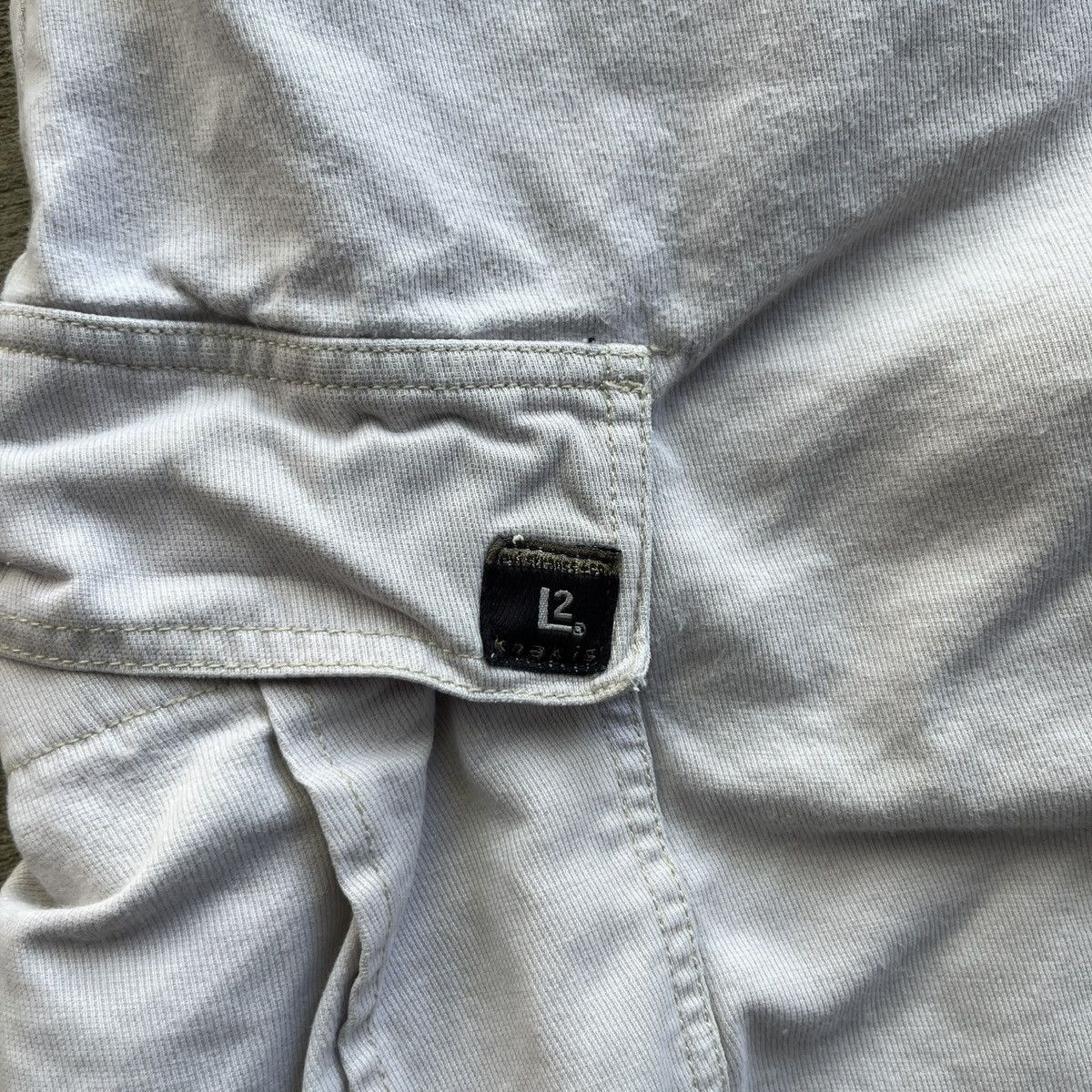 Levi's 90s Levis L2 Skatebrand Cargo Short Size US 36 / EU 52 - 2 Thumbnail
