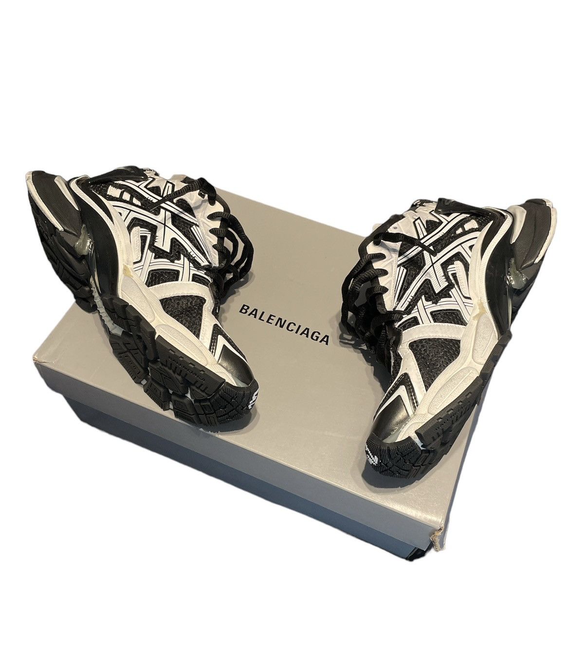 Balenciaga Balenciaga Runner Size US 9 / EU 42 - 15 Thumbnail