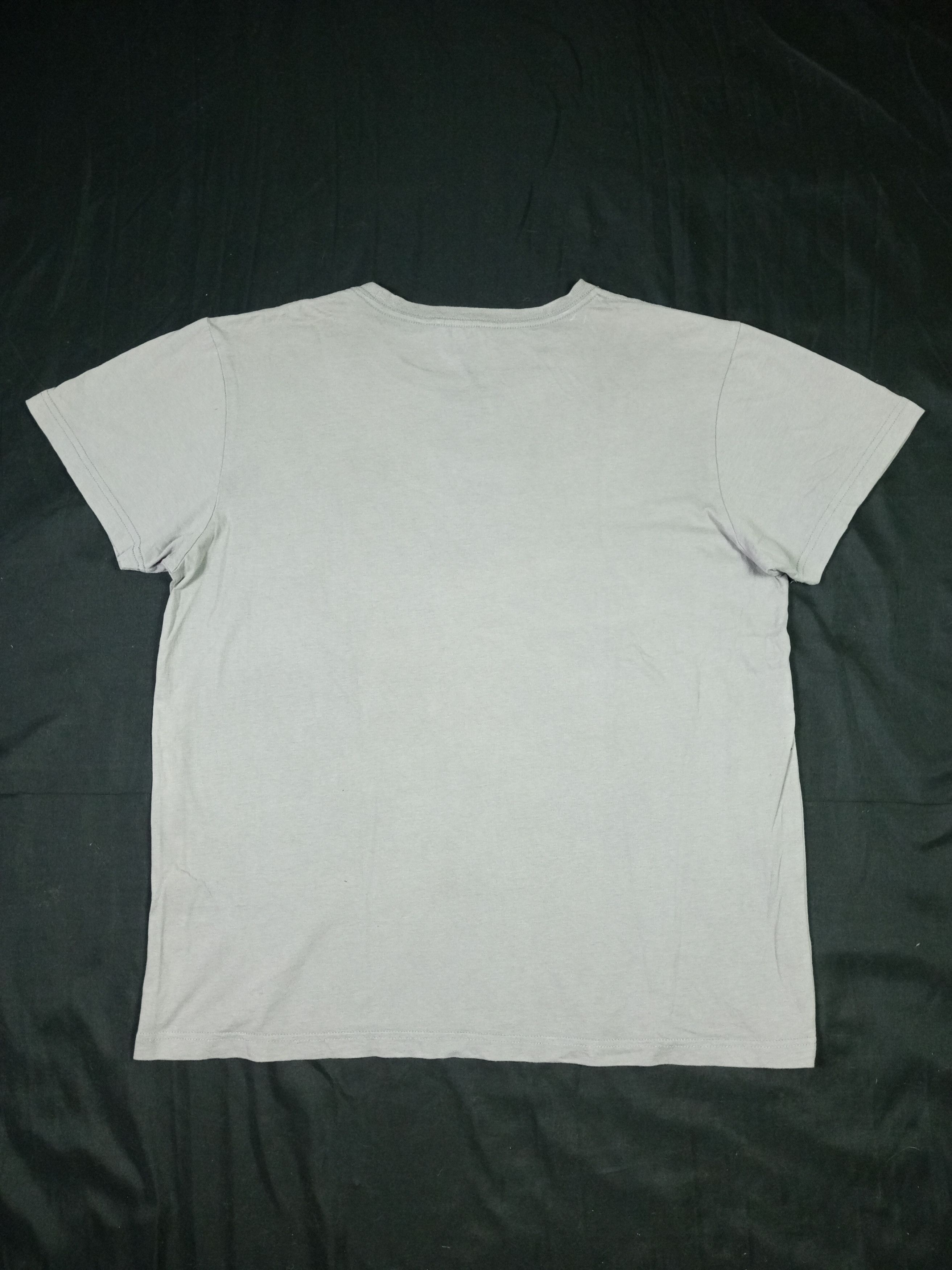 Marc by Marc Jacobs VTG Y2K Marc Jacobs Tee Size US XL / EU 56 / 4 - 15 Thumbnail