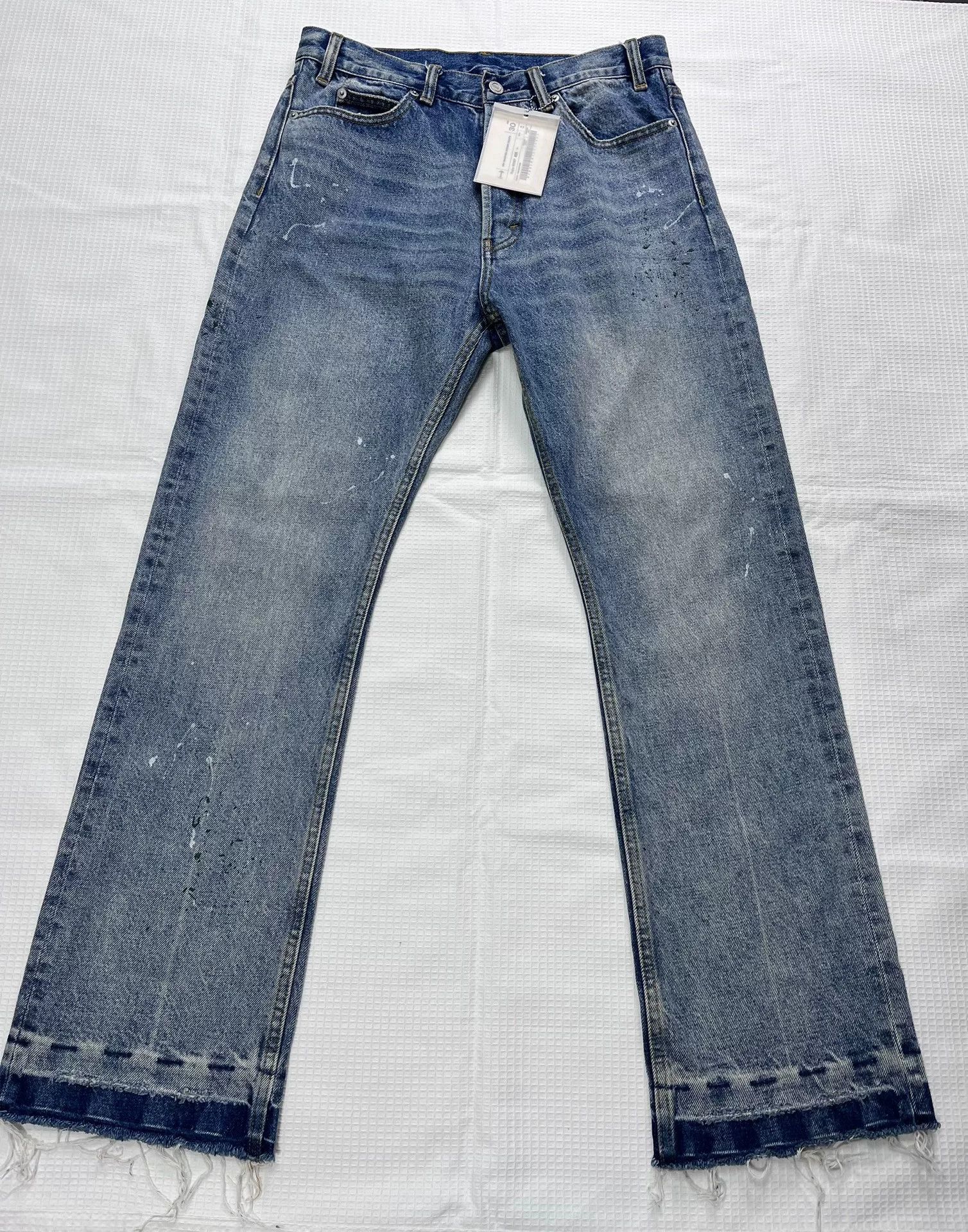 HIDEAWAYS Hide in Hills Ink Splatter Flared Washed Jeans Size 30" / US 8 / IT 44 - 1 Thumbnail