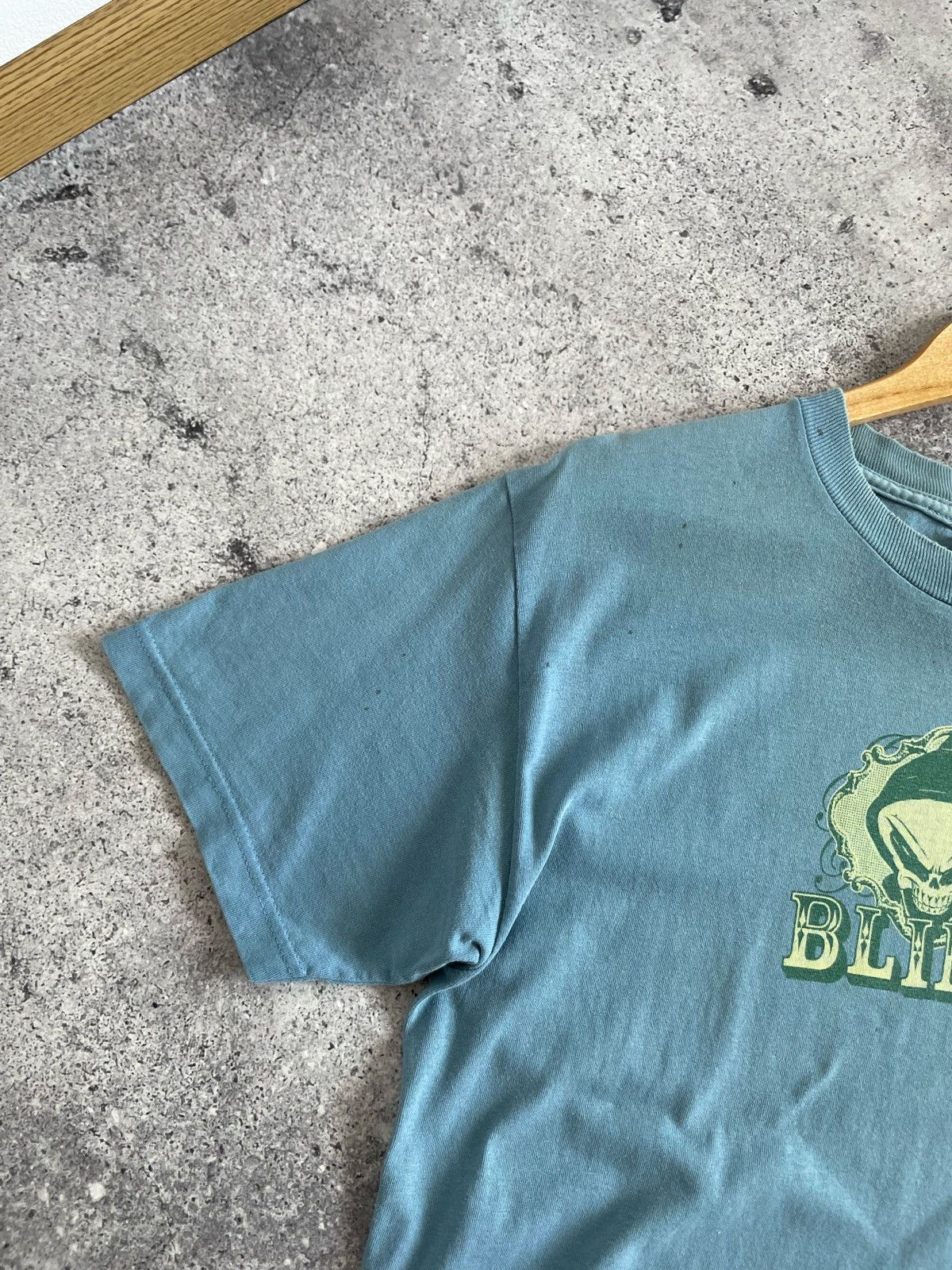 Hook-Ups Vintage 2000s Y2K Blind Skateboard T-shirt Size US M / EU 48-50 / 2 - 5 Thumbnail