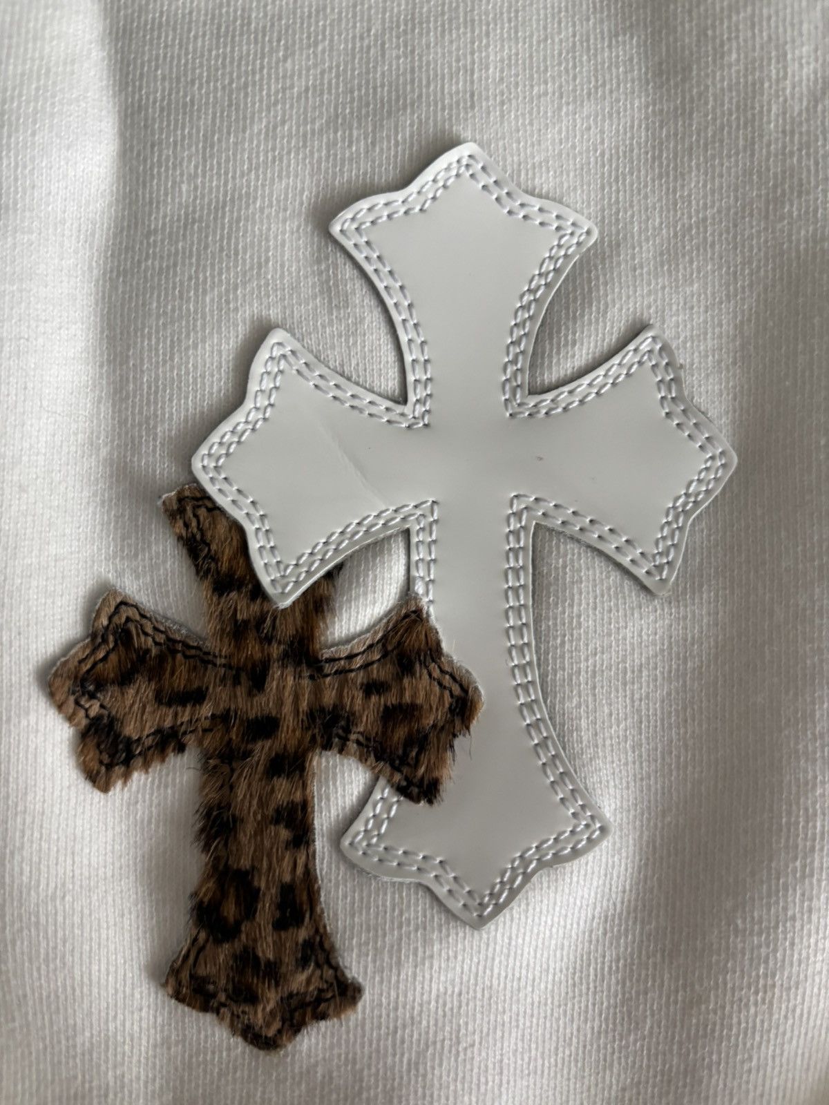 Chrome Hearts Chrome Hearts Leopard And White Patch Crewneck Size US S / EU 44-46 / 1 - 15 Thumbnail