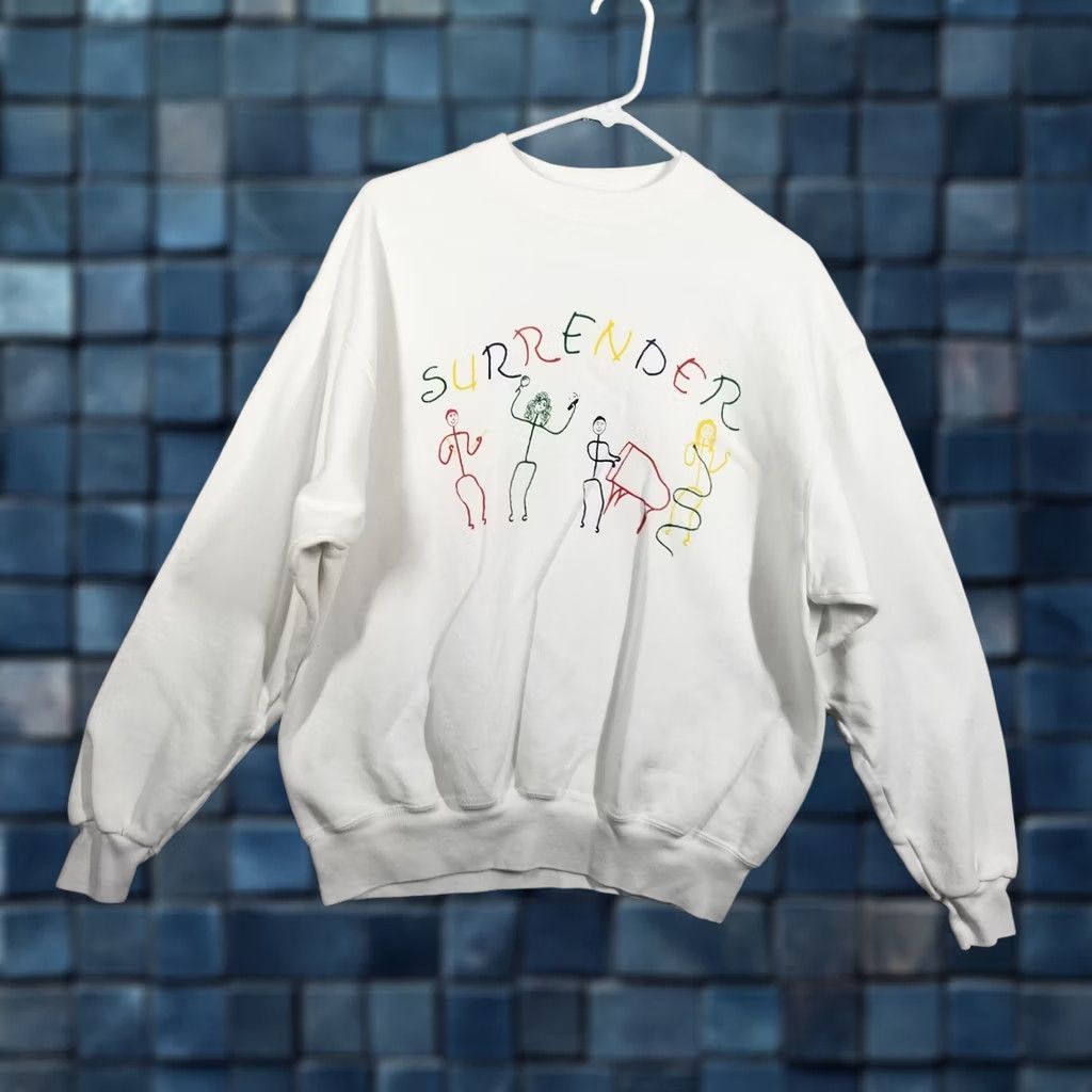 Vintage VINTAGE Surrender Band Sweatshirt Men XL White Music Crewneck Size US XL / EU 56 / 4 - 1 Thumbnail