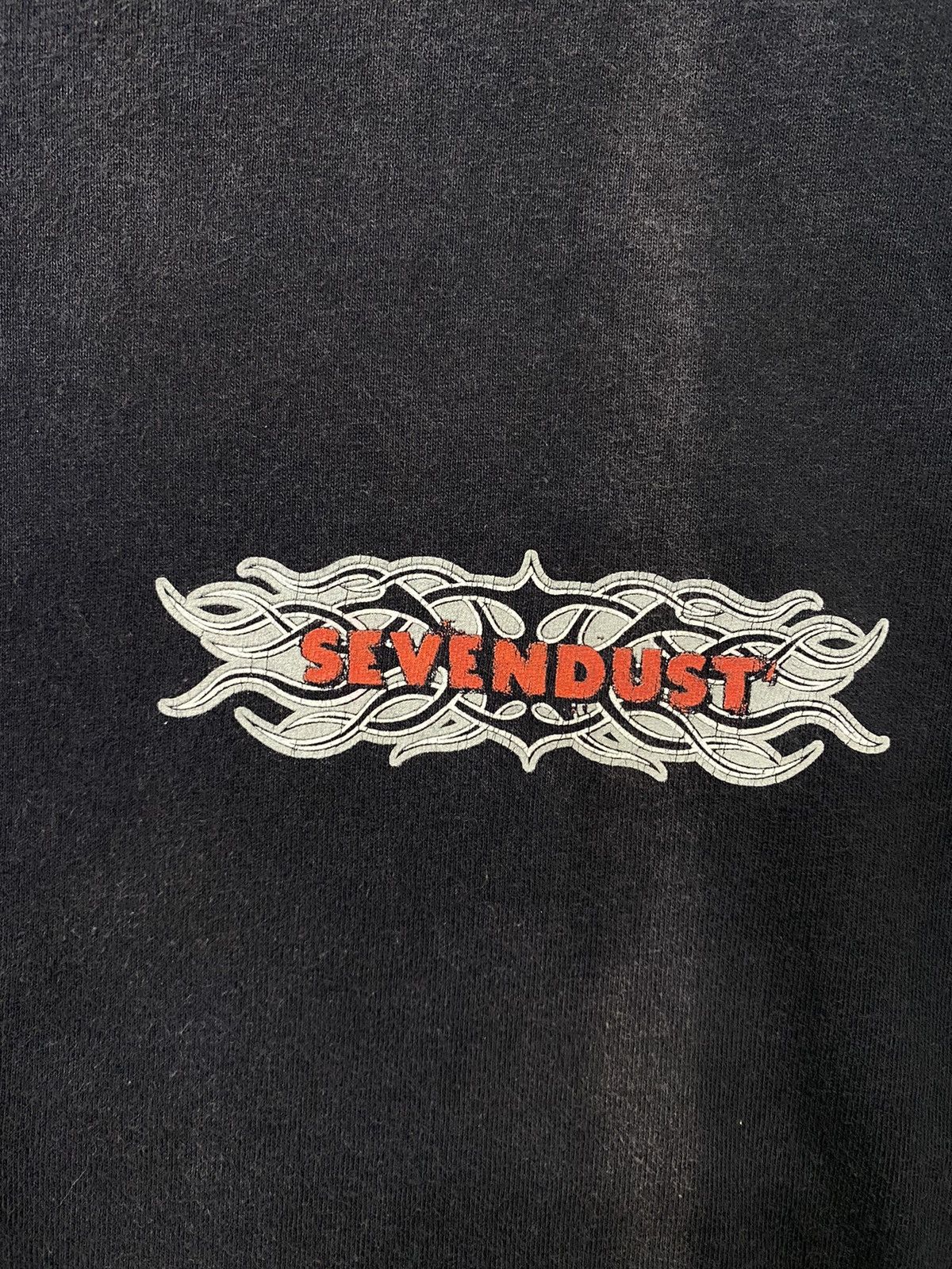 Band Tees 💥VINTAGE SEVENDUST nu metal rock band home tour 1999 shirt Size US M / EU 48-50 / 2 - 7 Thumbnail
