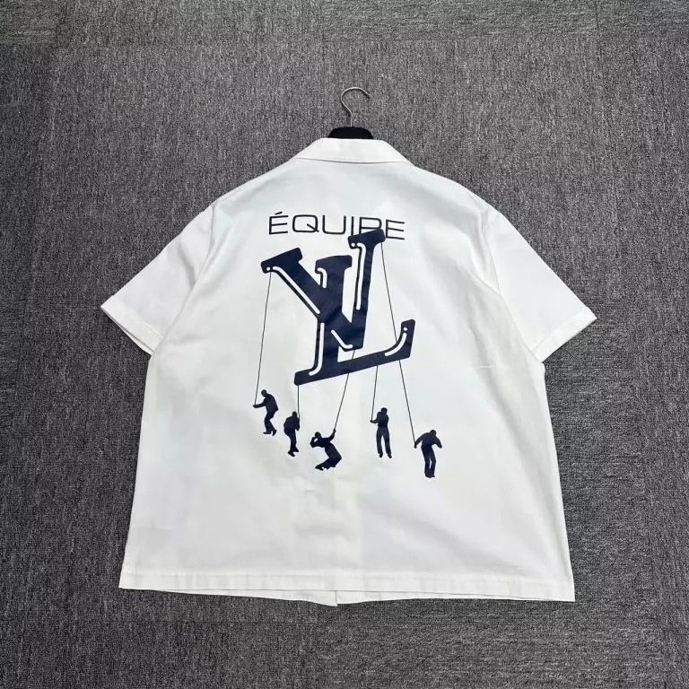 Louis Vuitton Louis Vuitton Xiaolongren Doll Show Shirt 2501-Nextarrow Size US S / EU 44-46 / 1 - 2 Thumbnail