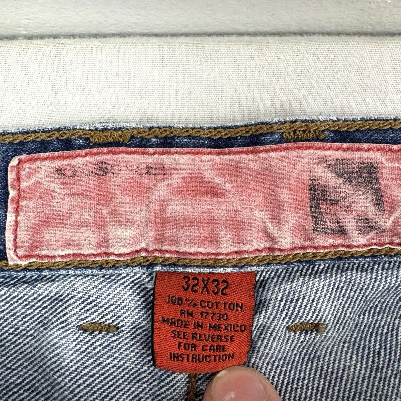 Mossimo VINTAGE Mossimo Carpenter Jeans Mens 32x32 Relaxed Denim Blue 90s Punk Work Wear Y2K Hipster 32in Inseam Jeans Size 32 Size US 32 / EU 48 - 3 Thumbnail