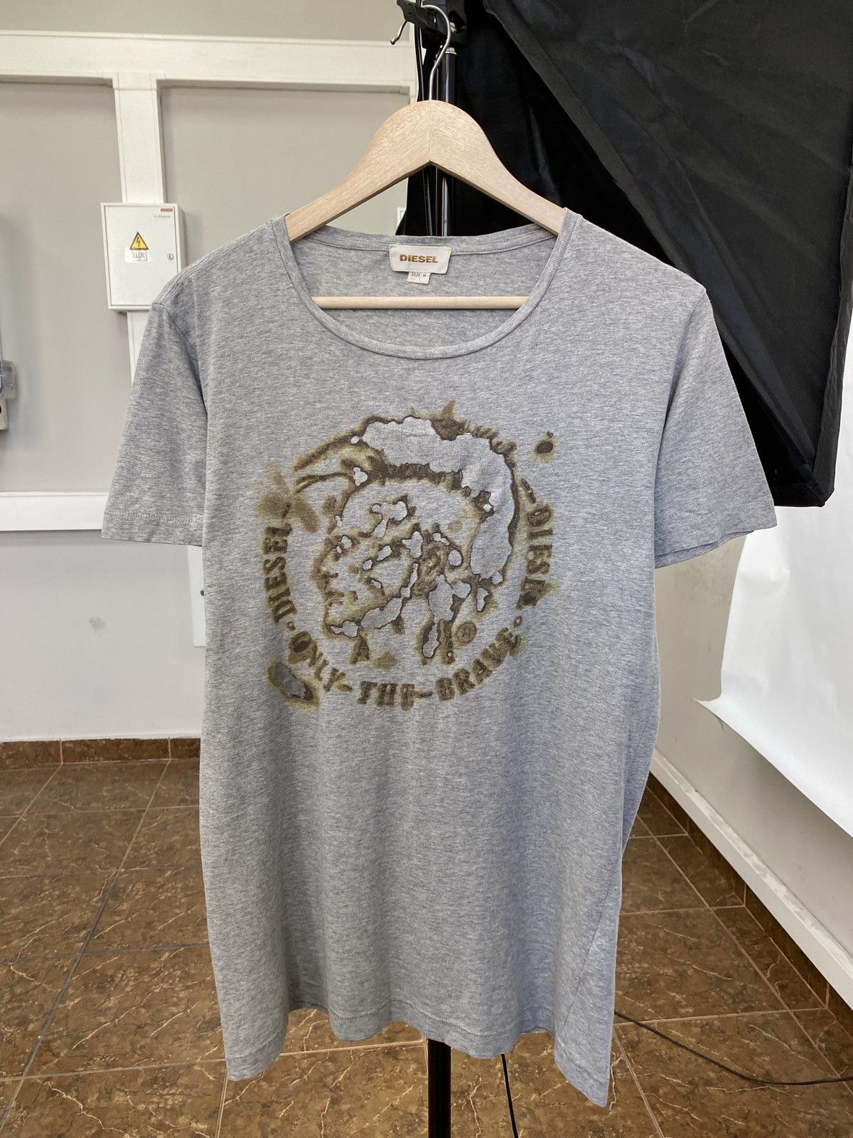 Diesel 🇺🇸 Vintage Diesel Punk Rock Man Y2K T-Shirt Rare Retro Hype Size US M / EU 48-50 / 2 - 1 Thumbnail