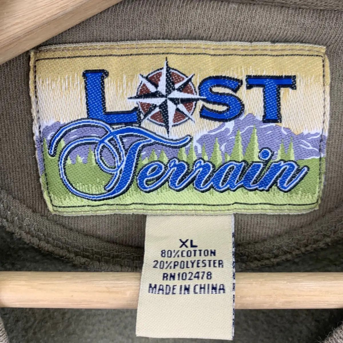 Vintage Vintage 90’ LOST TERRAIN Sportsman Paradise Sweatshirt Size US XL / EU 56 / 4 - 7 Thumbnail