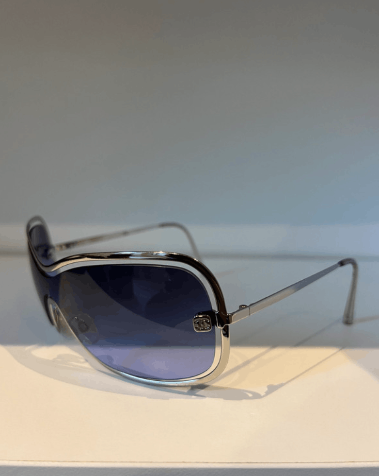 Chanel × Vintage CHANEL Sunglasses 4031 Rimless Rhinestone 4017 Shields RI832 Size ONE SIZE - 3 Thumbnail