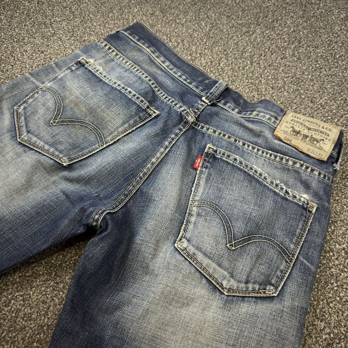 Levi's Made & Crafted Distressed Levis 504 Straight Unisex Y2k Washed Jeans Size US 31 - 8 Thumbnail