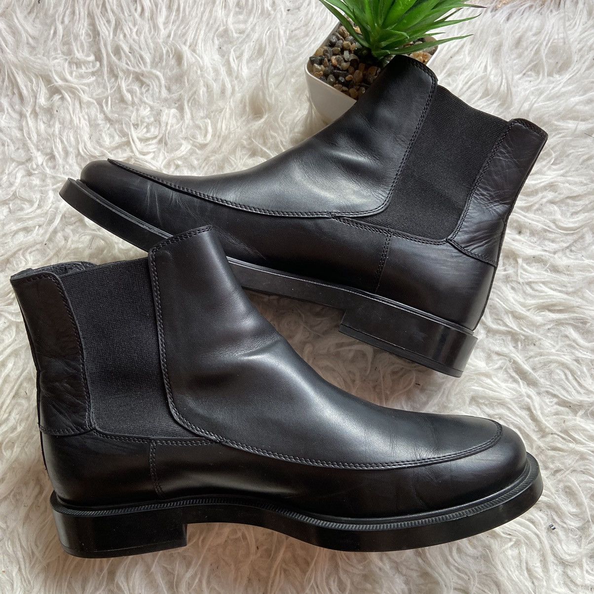 Tod's 📌 Tod’s Women’s Black Leather Chelsea Shoe Size US 9 / IT 39 - 8 Thumbnail