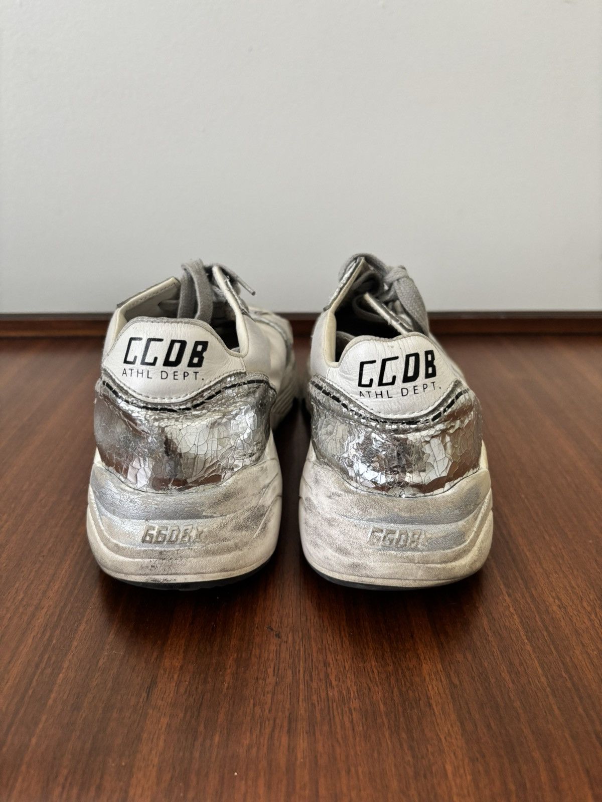 Golden Goose Golden Goose Runners Size US 7 / IT 37 - 4 Thumbnail