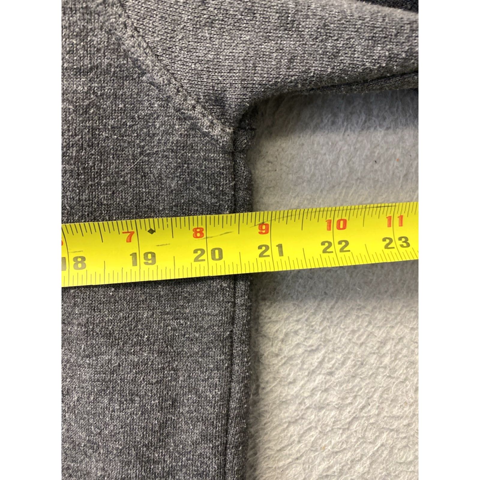 Vintage CAMBRIDGE Official Hoodie XS Gray 104-65 University Of Cambridge Brand Unisex Adults Size XS Regular Pullover College University Logo Gray Hoodie Size US XS / EU 42 / 0 - 6 Thumbnail