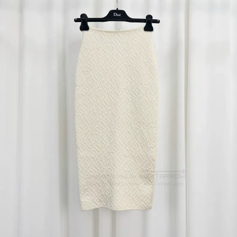 Fendi Fendi Skims Collaboration Beige Full Print Embossed Letter Size 24" / US 00 / IT 34 - 1 Thumbnail