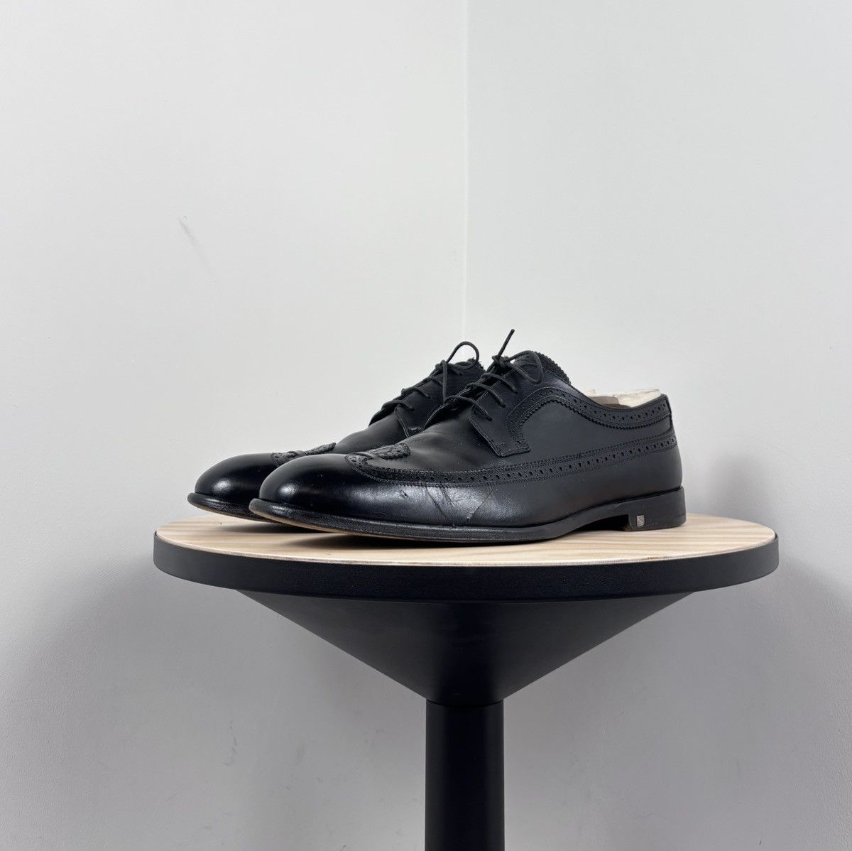 Louis Vuitton Louis Vuitton Men’s Black Leather Wingtip Derby Brogue Shoes Size US 10 / EU 43 - 6 Thumbnail