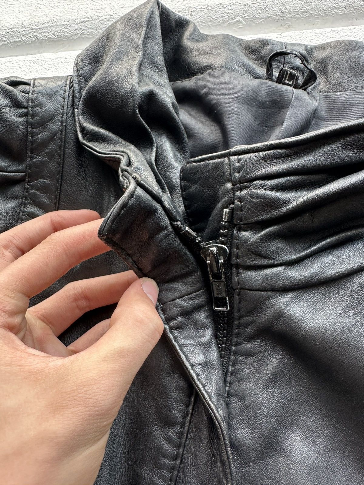 Other 🚨VNTG LEATHER JACKET AVANT GARDE ASYMMETRICAL BLACK MOTO Size US L / EU 52-54 / 3 - 9 Thumbnail