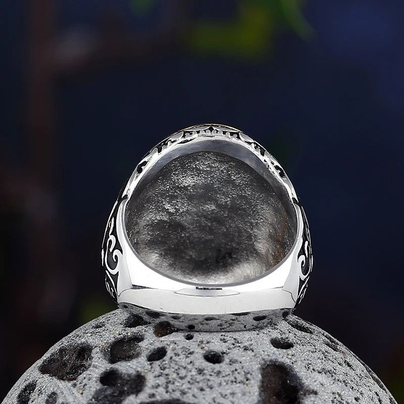 Vintage Gothic Style Black Stone Ring Size ONE SIZE - 2 Thumbnail