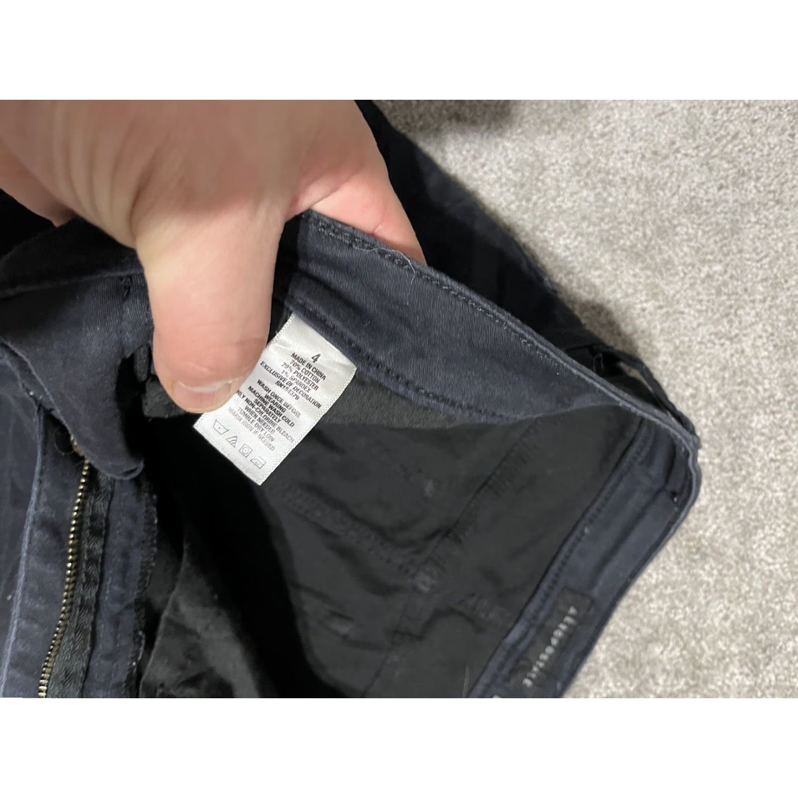 Vintage Aéropostale Shorts Size 4 High Waisted Midi Black Cuffed Denim Stretch Denim Shorts Womens Casual 5-Pocket Logo Embroidered Blue Black Vintage: No Size 27" / US 4 / IT 40 - 3 Thumbnail