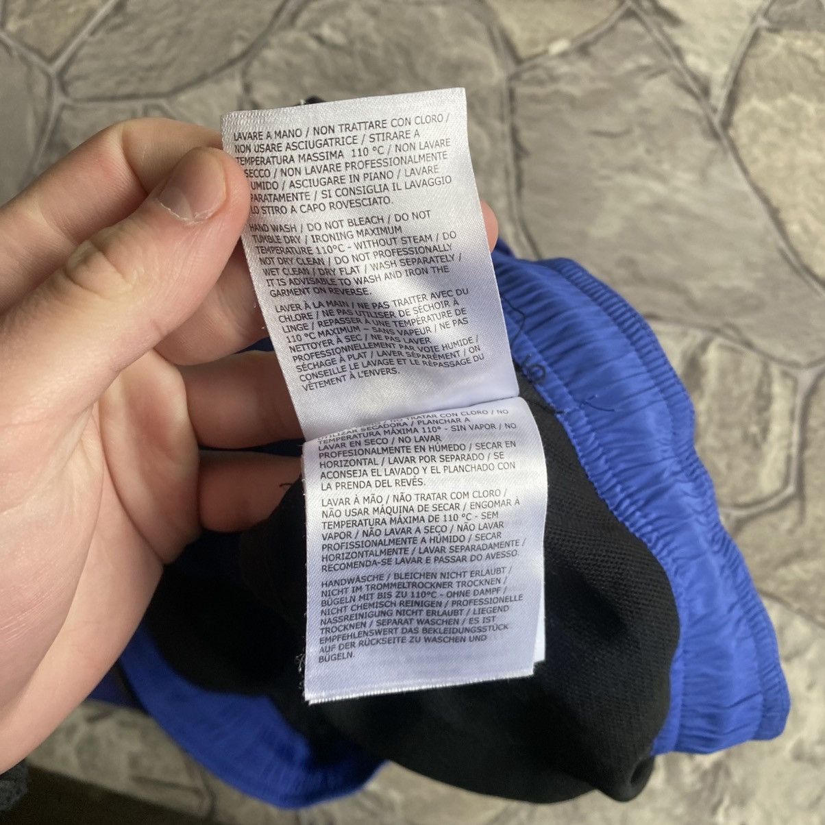 Moncler Moncler Swim Shorts Size US 38 / EU 54 - 11 Thumbnail