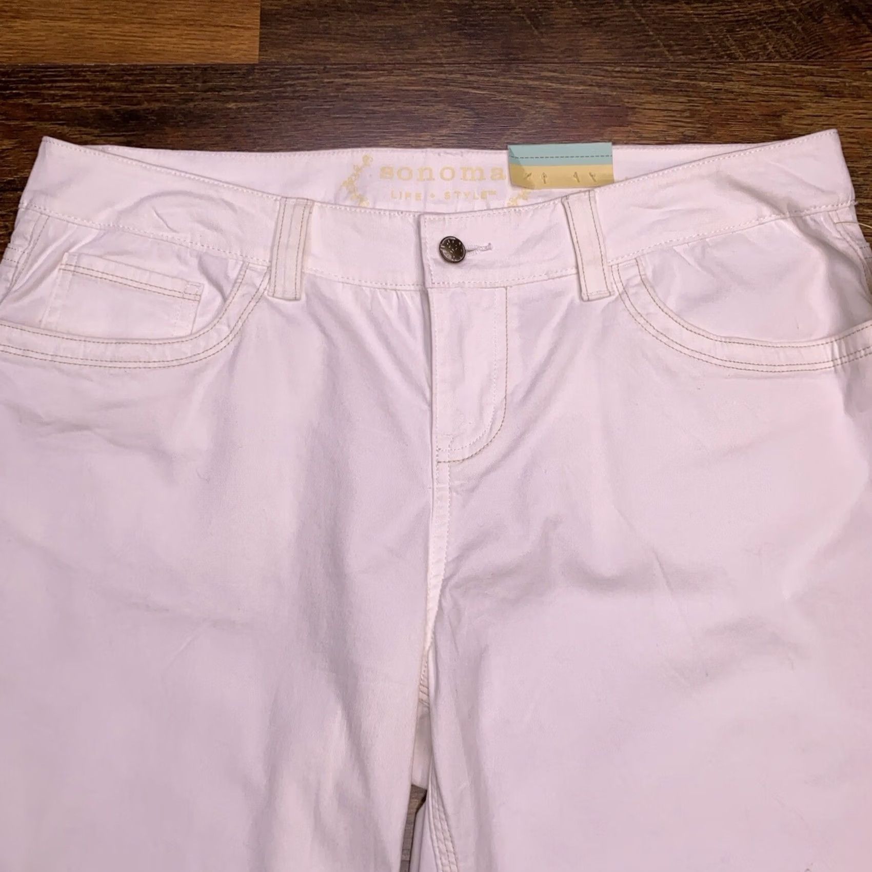 Vintage VINTAGE? No — Sonoma Capri Pants 12 Petite White Modern Fit Stretch Zipper New Size 34" / US 12 / IT 48 - 3 Thumbnail