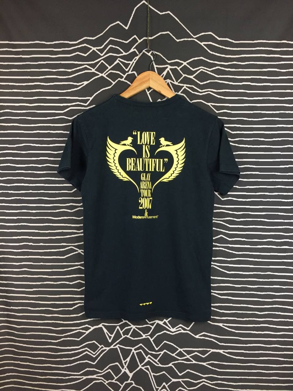Band Tees × Japanese Brand × Vintage Glay Japan Rock Band Arena Tour 2007 Love Is Beautiful Tee Size US S / EU 44-46 / 1 - 2 Thumbnail