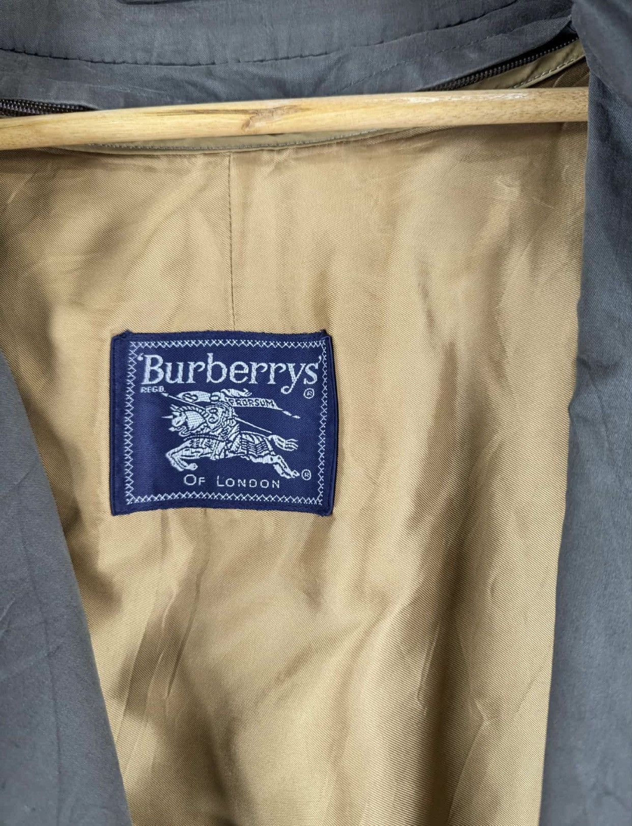 Burberry Prorsum 🔥VTG BURBERRY TRENCH COATS DOUBLE BREAST Size US L / EU 52-54 / 3 - 6 Thumbnail