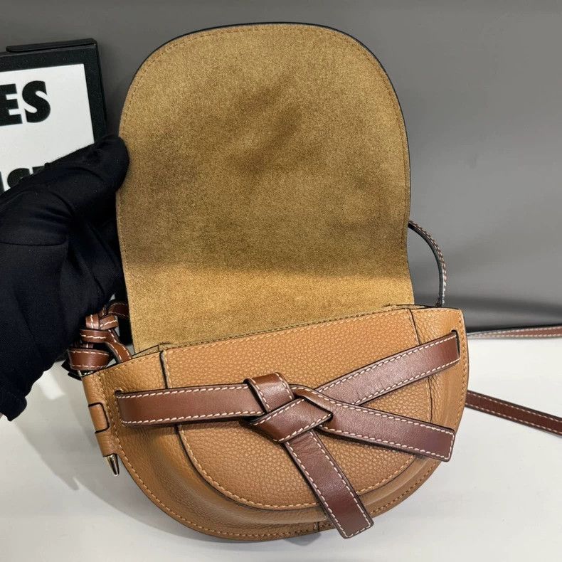 Loewe LOEWE size os Mini saddle bag caramel color Size ONE SIZE - 6 Thumbnail