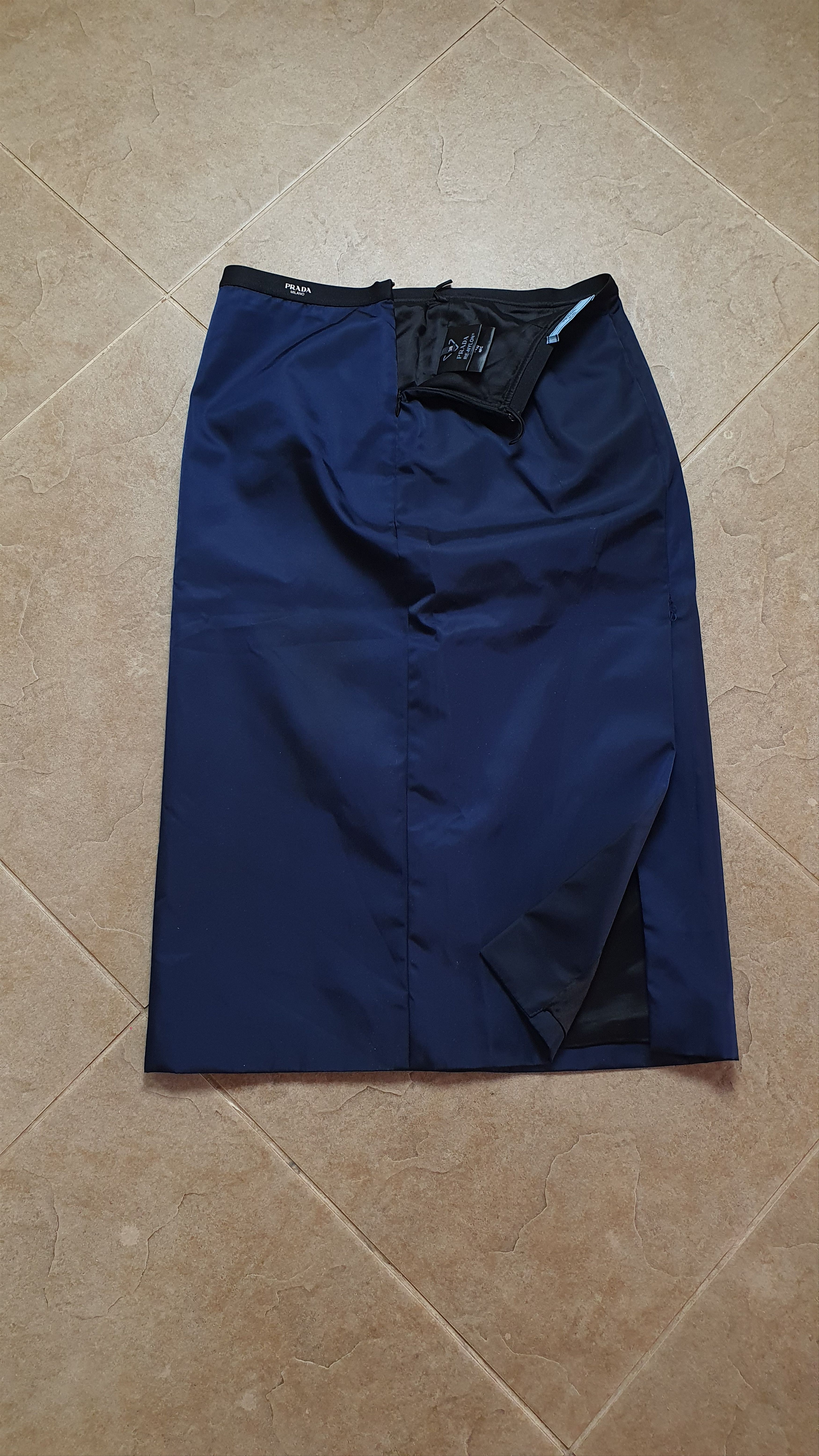 Prada Vintage women's re-nylon skirt PRADA blue skirt size 38 Size 38" / US 16 / IT 52 - 16 Thumbnail